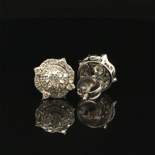 14K White Gold Diamond Stud Earrings – Elegant Sparkle