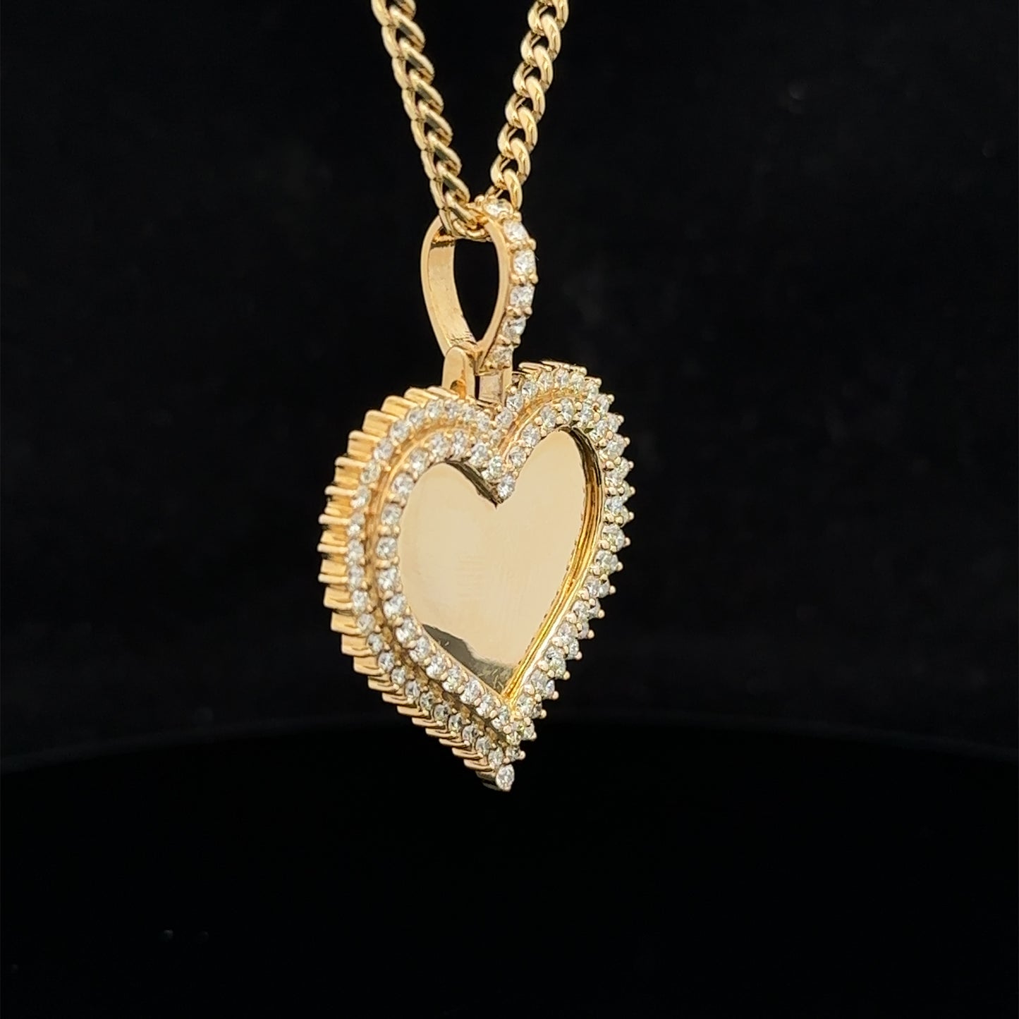 14k yellow gold and diamond Heart Shaped Picture pendant
