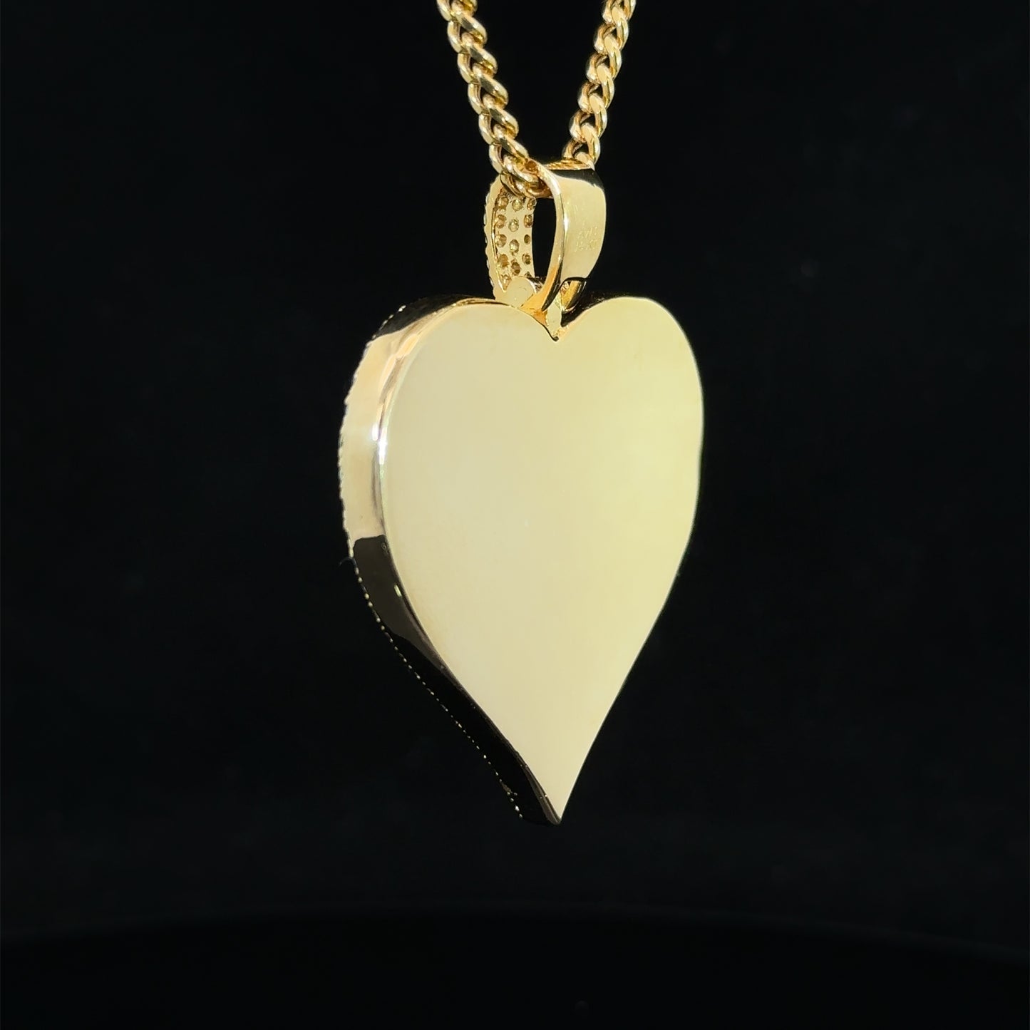 14k yellow gold and diamond Heart Shaped Picture pendant and Chain Set
