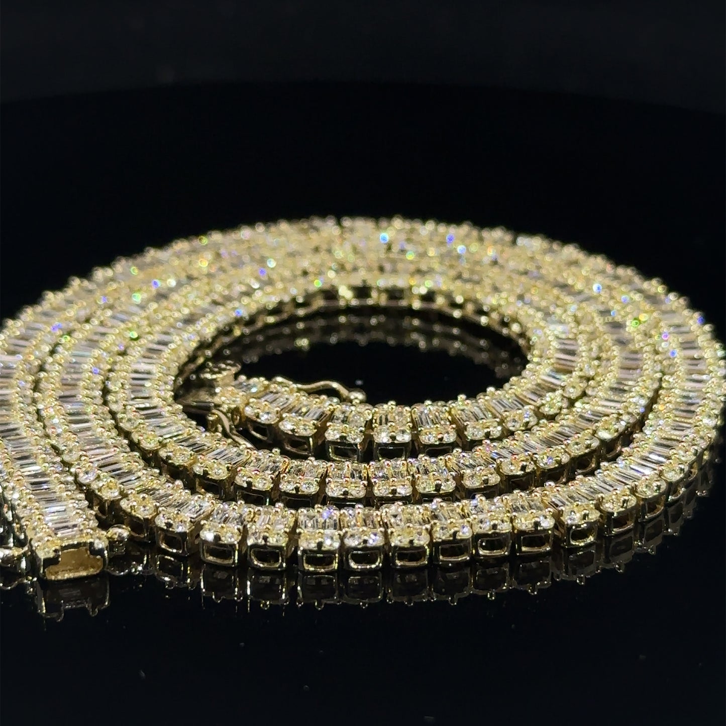 14k yellow gold and diamond chain