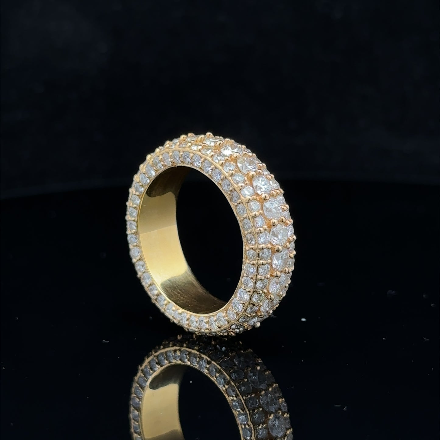 14k yellow gold and diamond Band