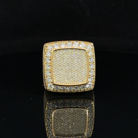 14k yellow gold and diamond Men`s Ring