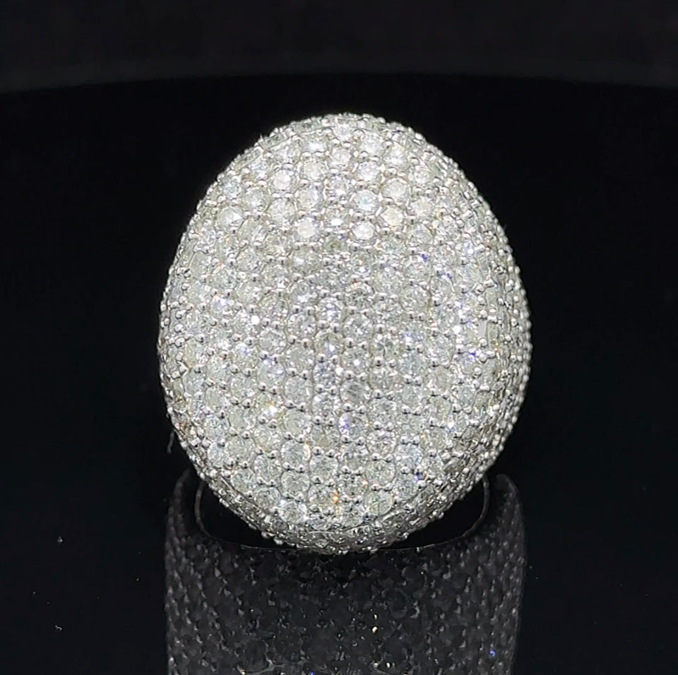 14k White Gold and Diamond Men`s Ring