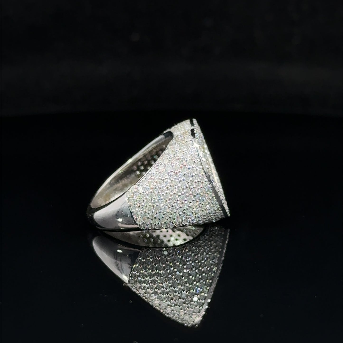 14k white gold and diamond Heart Ring