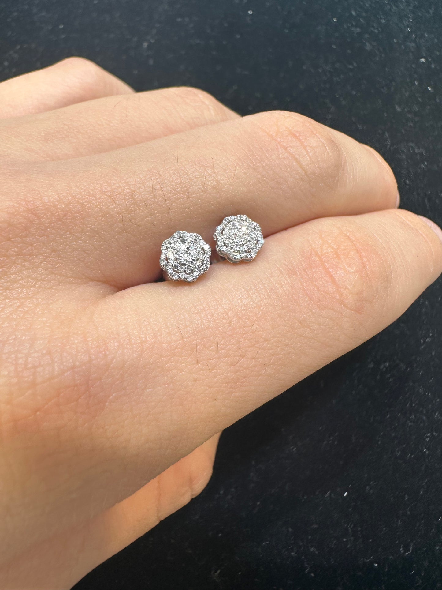 14k white gold and diamond flower earrings