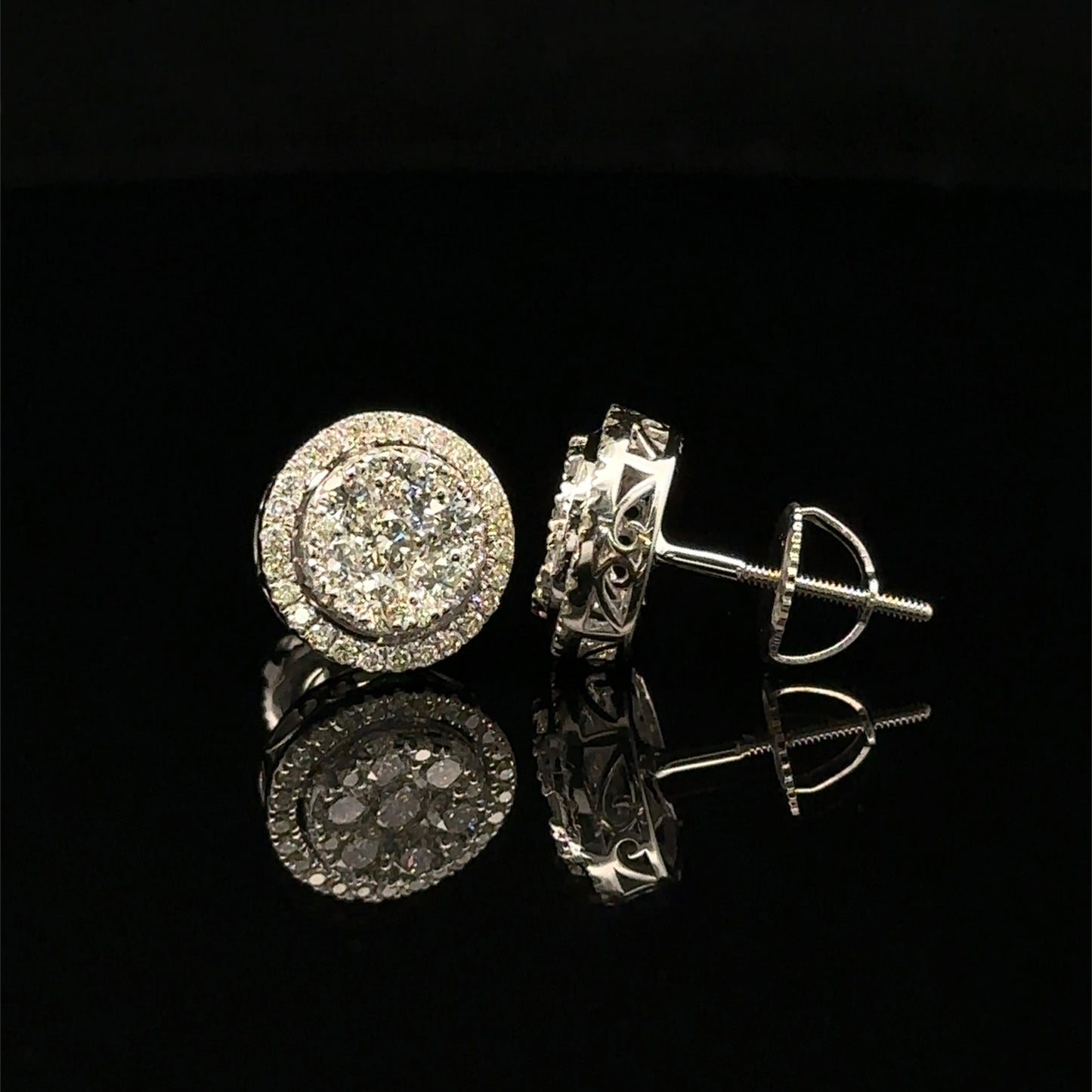 14k White Gold and Diamond Round shape Earrings