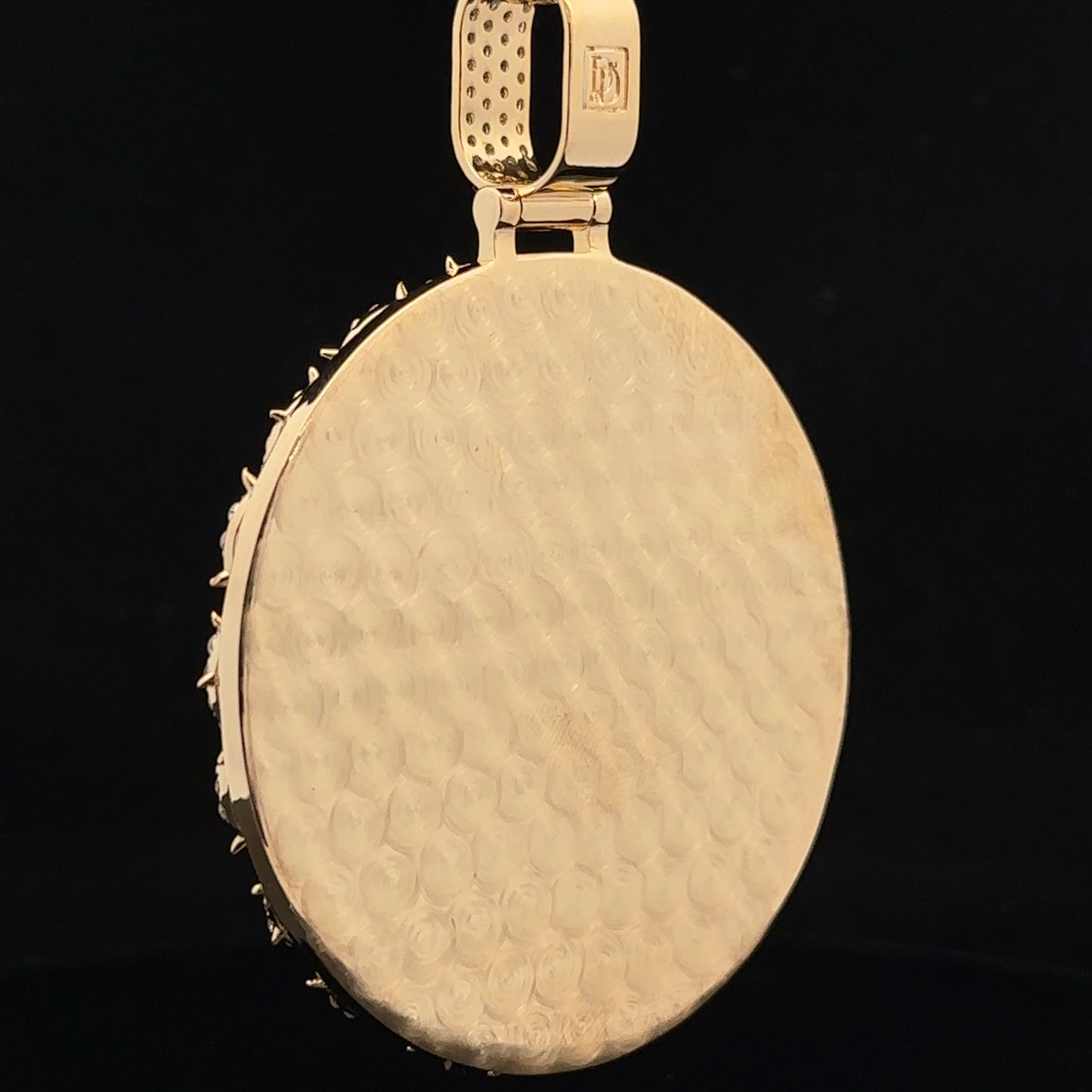 14k yellow gold and diamond Picture Pendant