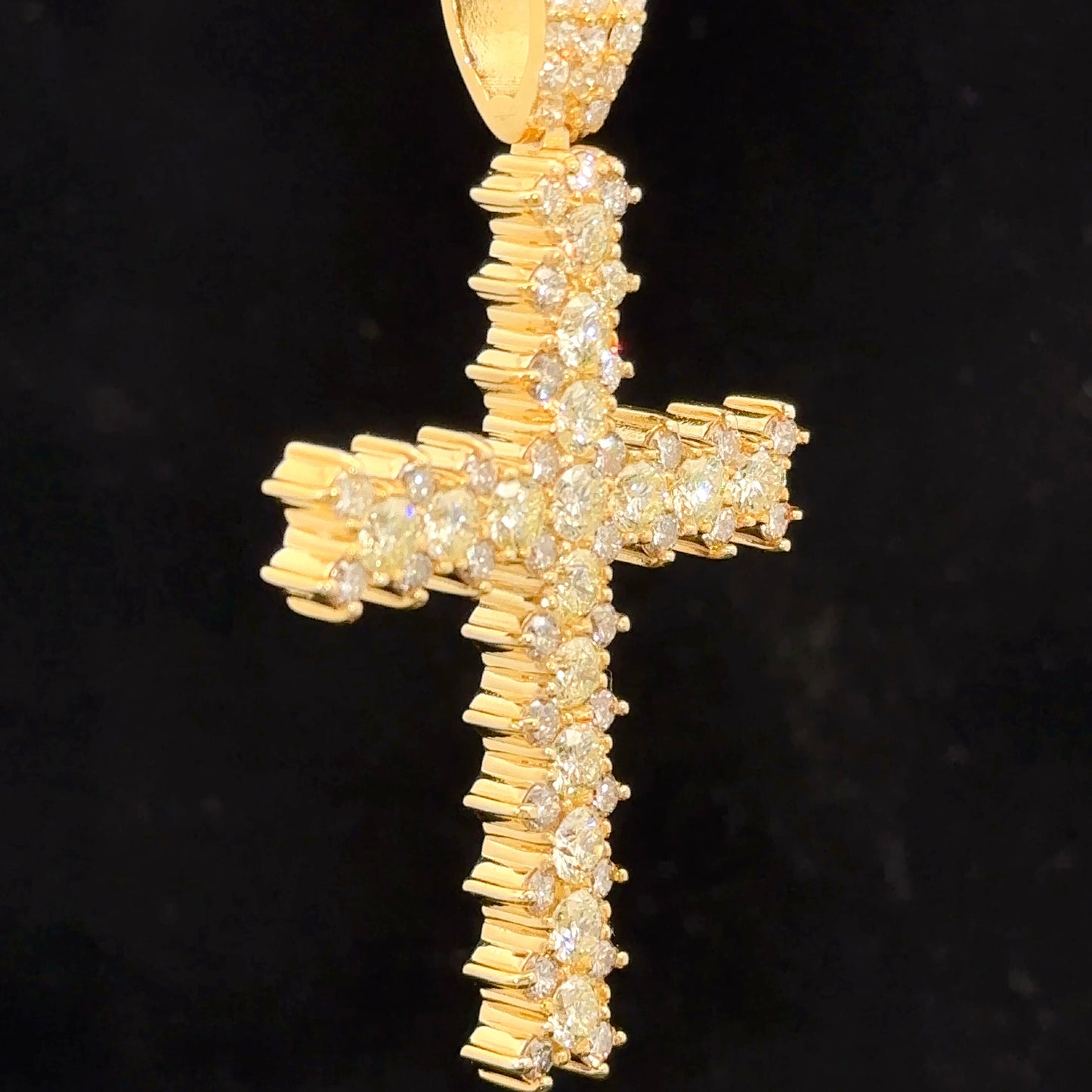 14k yellow gold and 7.50ct diamond Cross Pendant with round diamonds