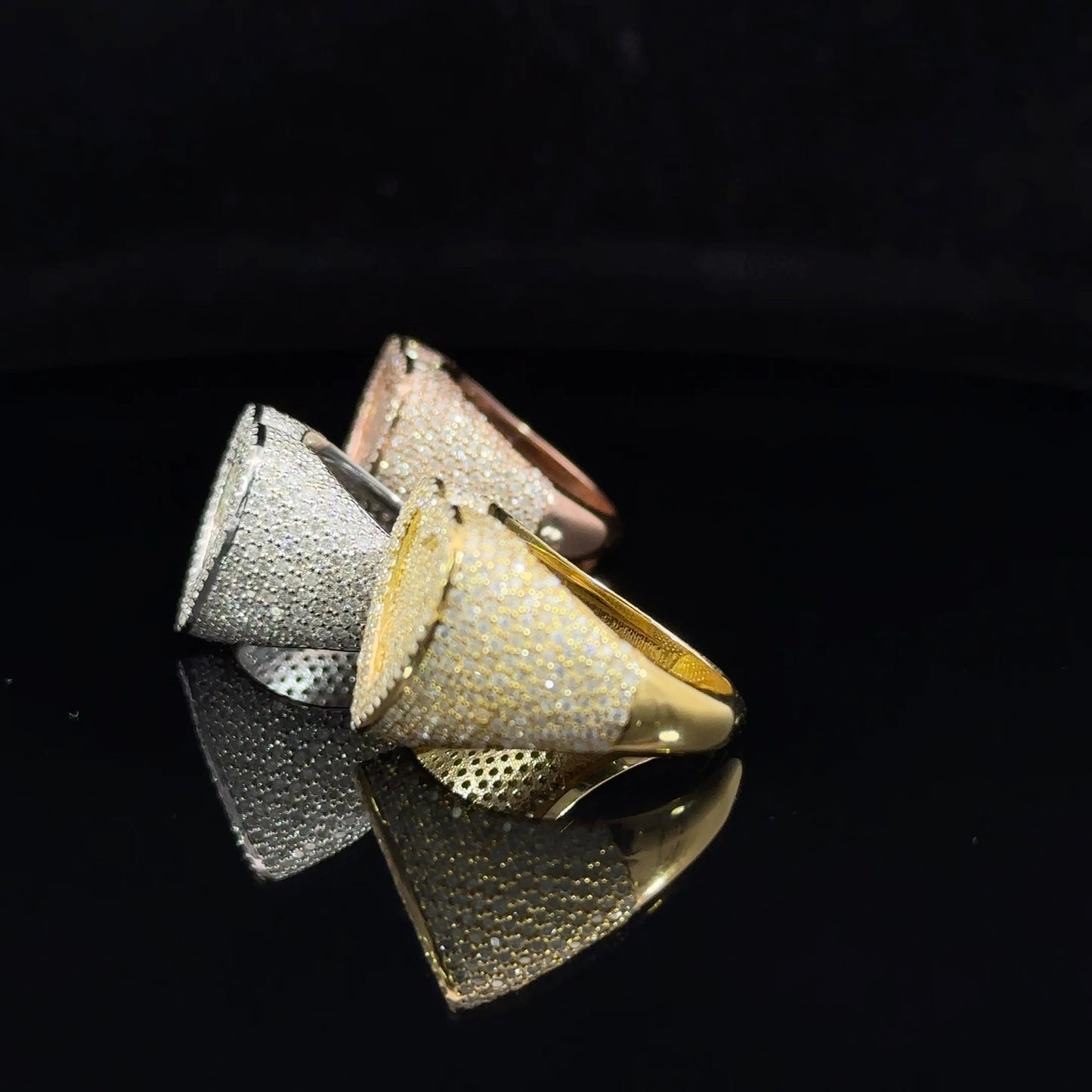 14k white gold and diamond Heart Ring