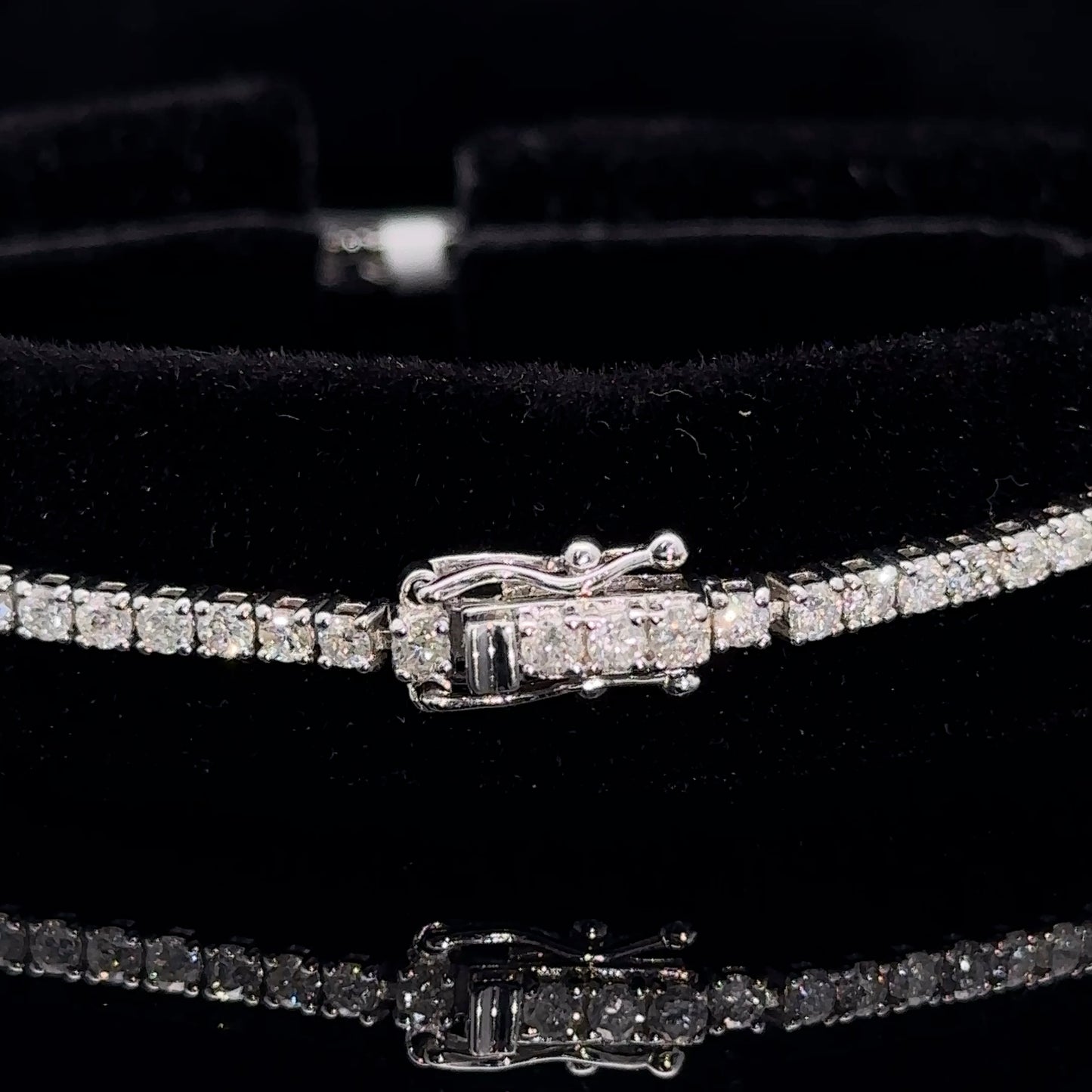 14k White gold and diamond Tennis Bracelet
