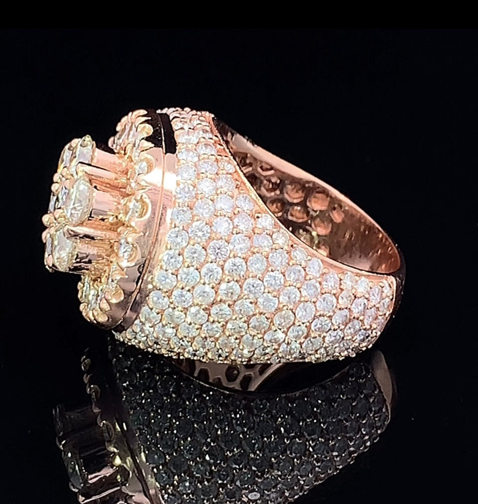 14k rose Gold and diamonds Men`s Ring