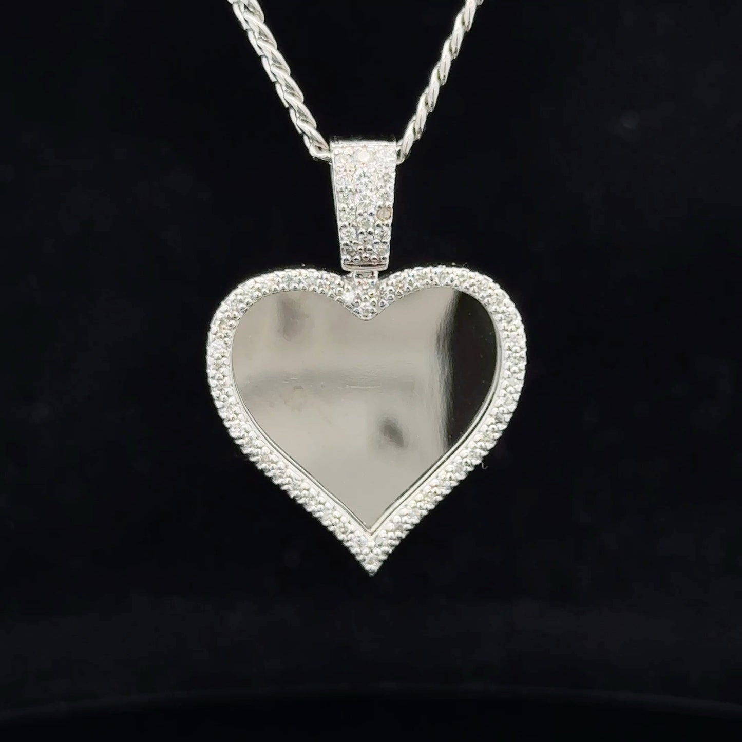 14k white gold and diamond Heart Picture Pendant