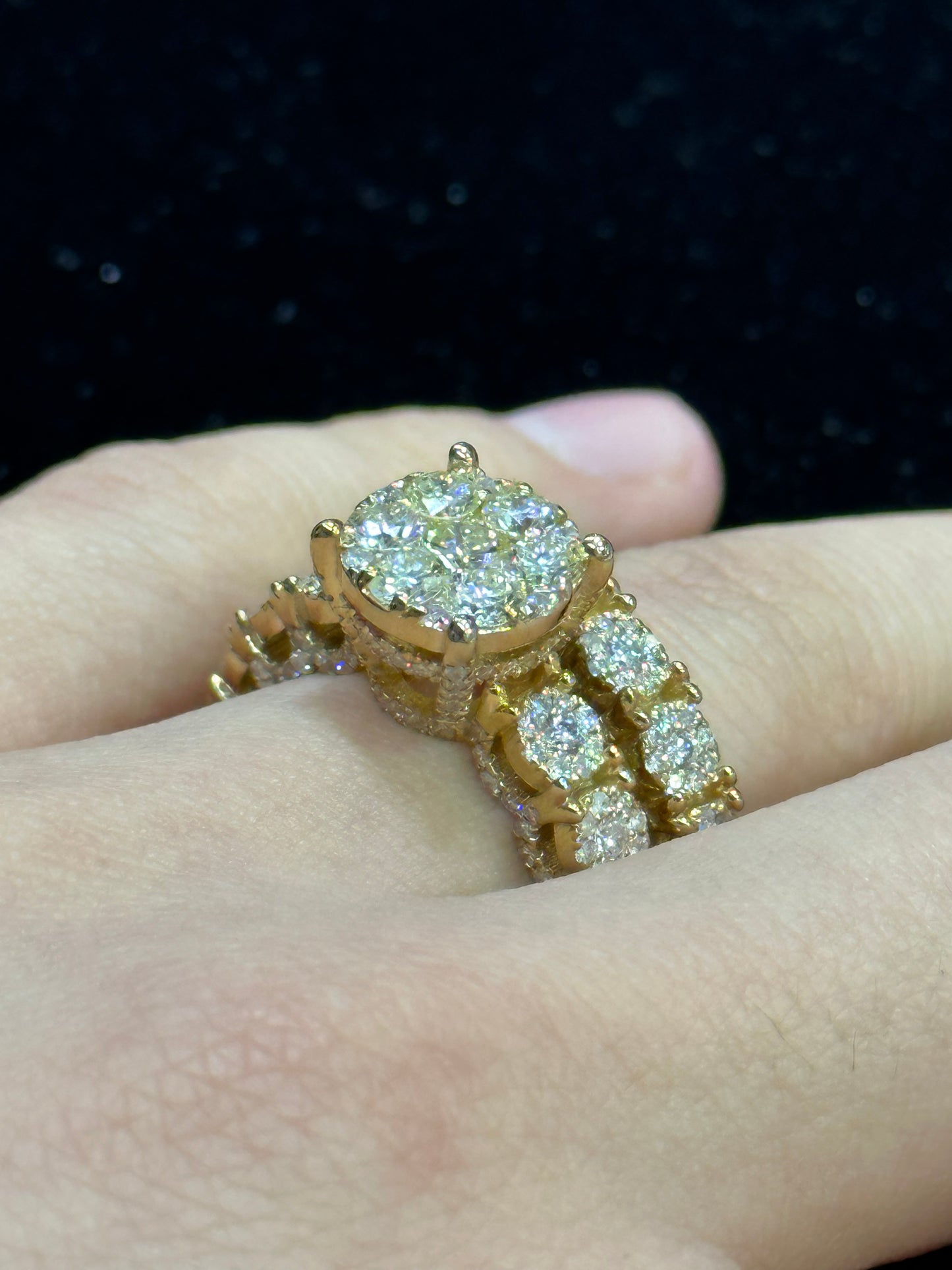 14k yellow gold and diamond 2-piece Bridal Set