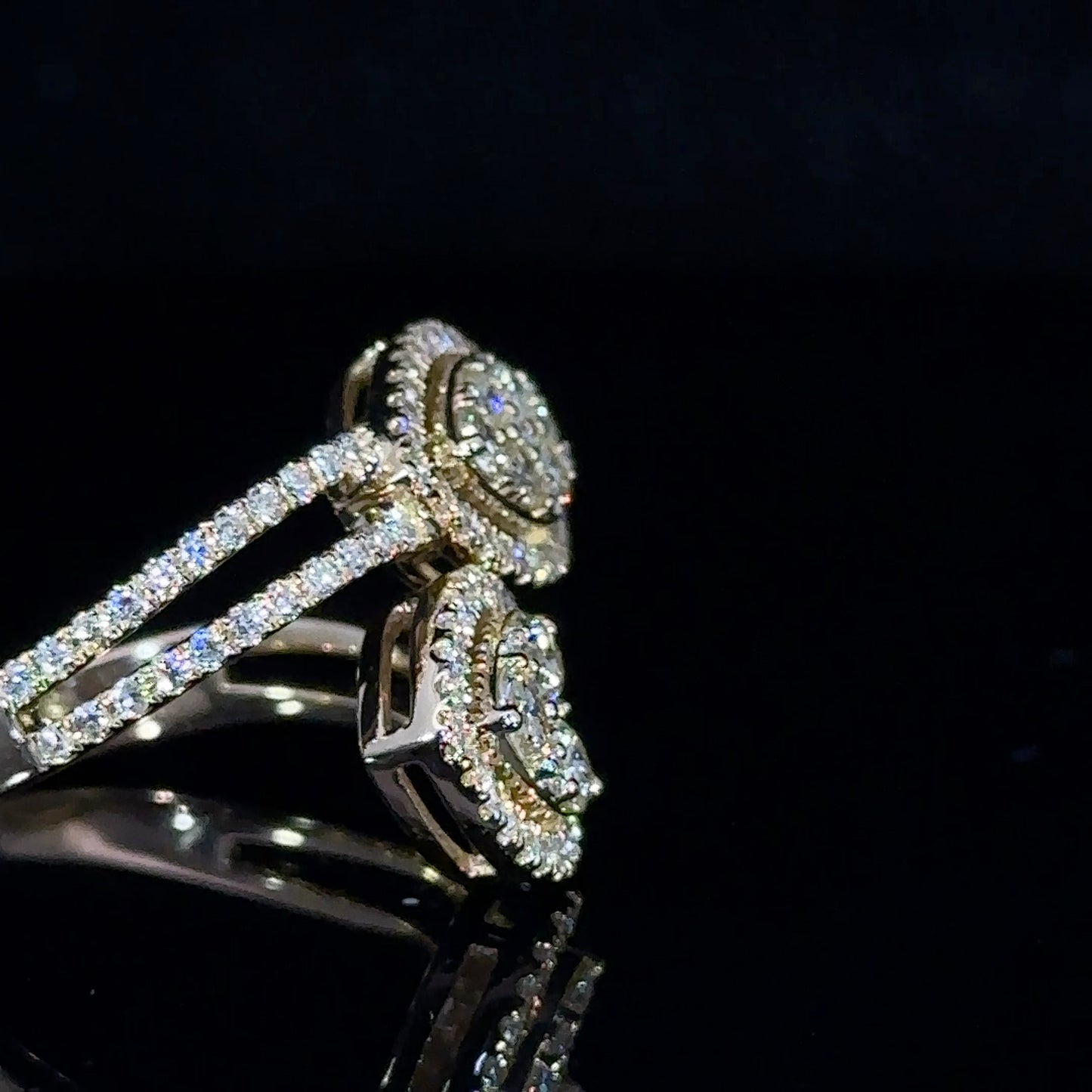 14k Yellow gold and diamond Ring