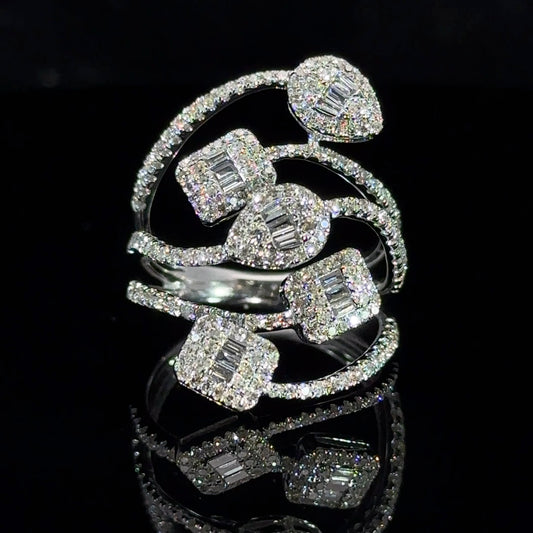 14k White gold and diamond Ring