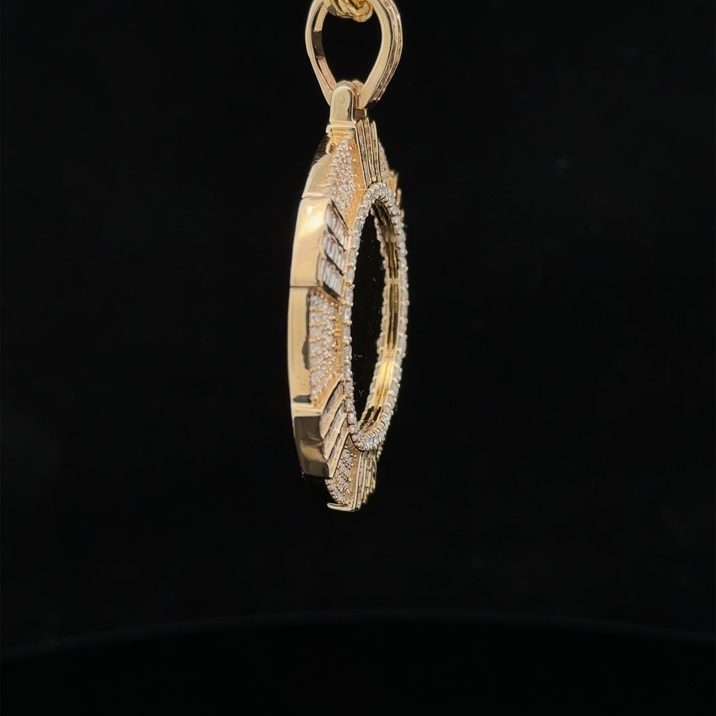 14k yellow gold and diamond Picture Pendant