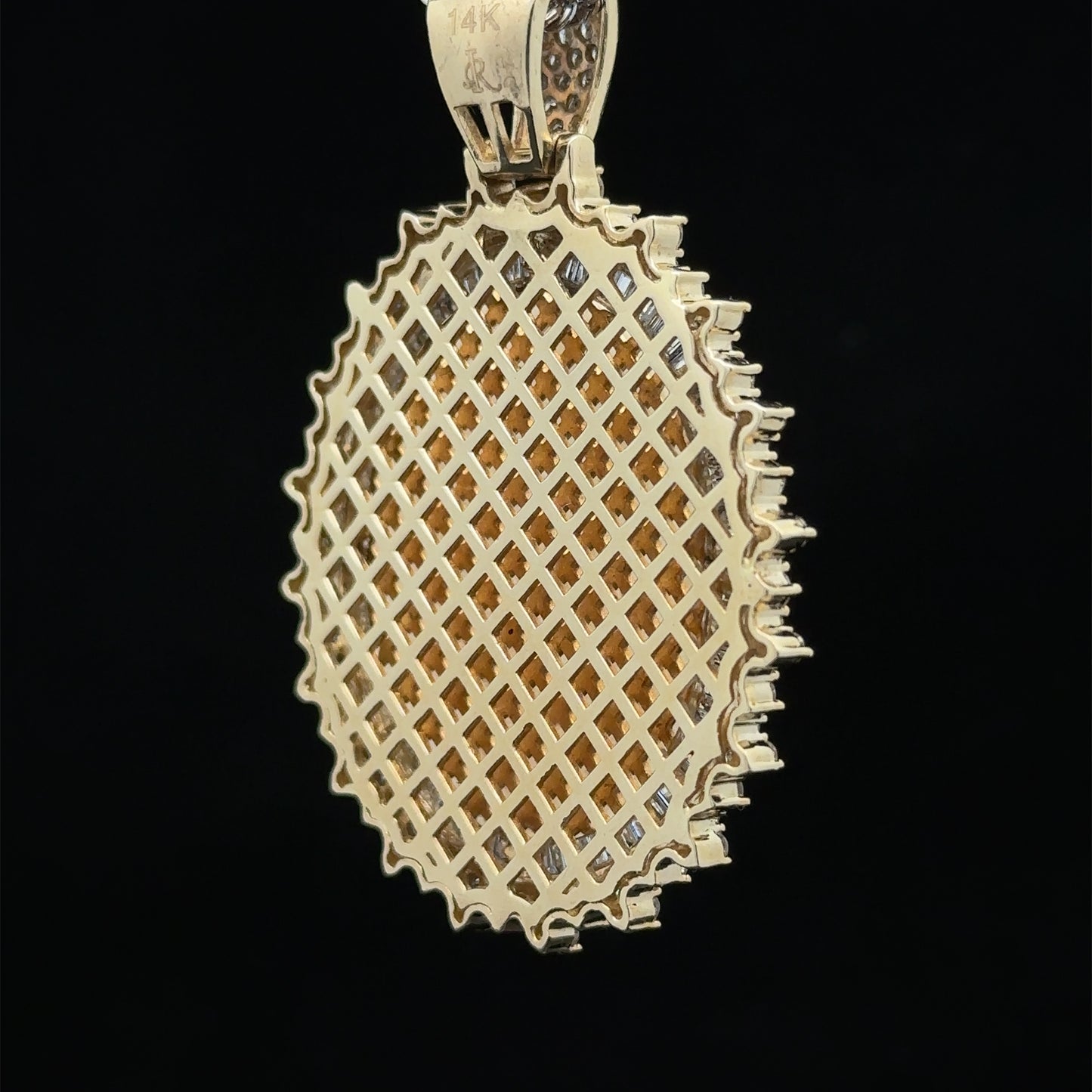 14k yellow gold and diamond Picture Pendant