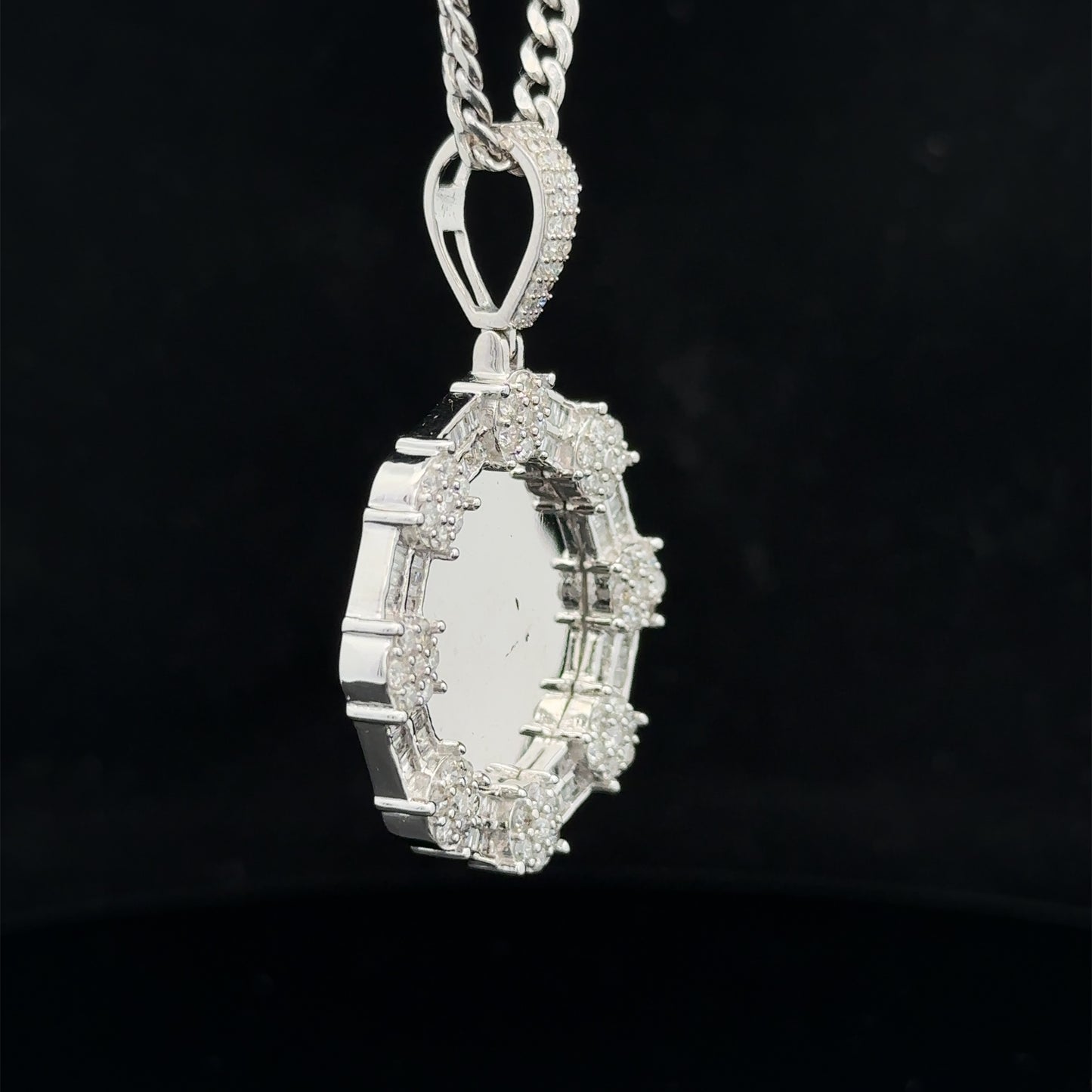 14k white gold and diamond Picture pendant