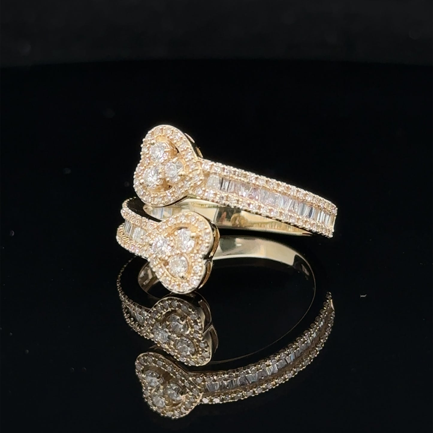 14k yellow gold and diamond Twin Heart shaped Ring