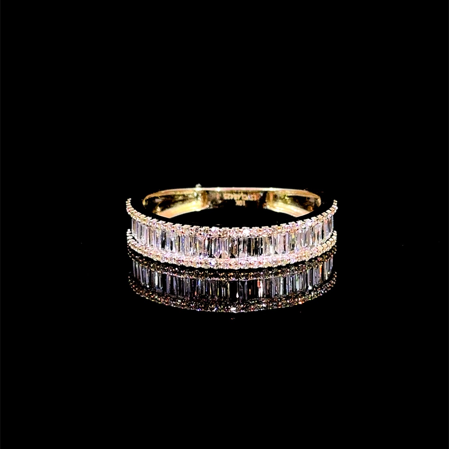 10k Yellow gold Band with Round and Baguettes Diamonds