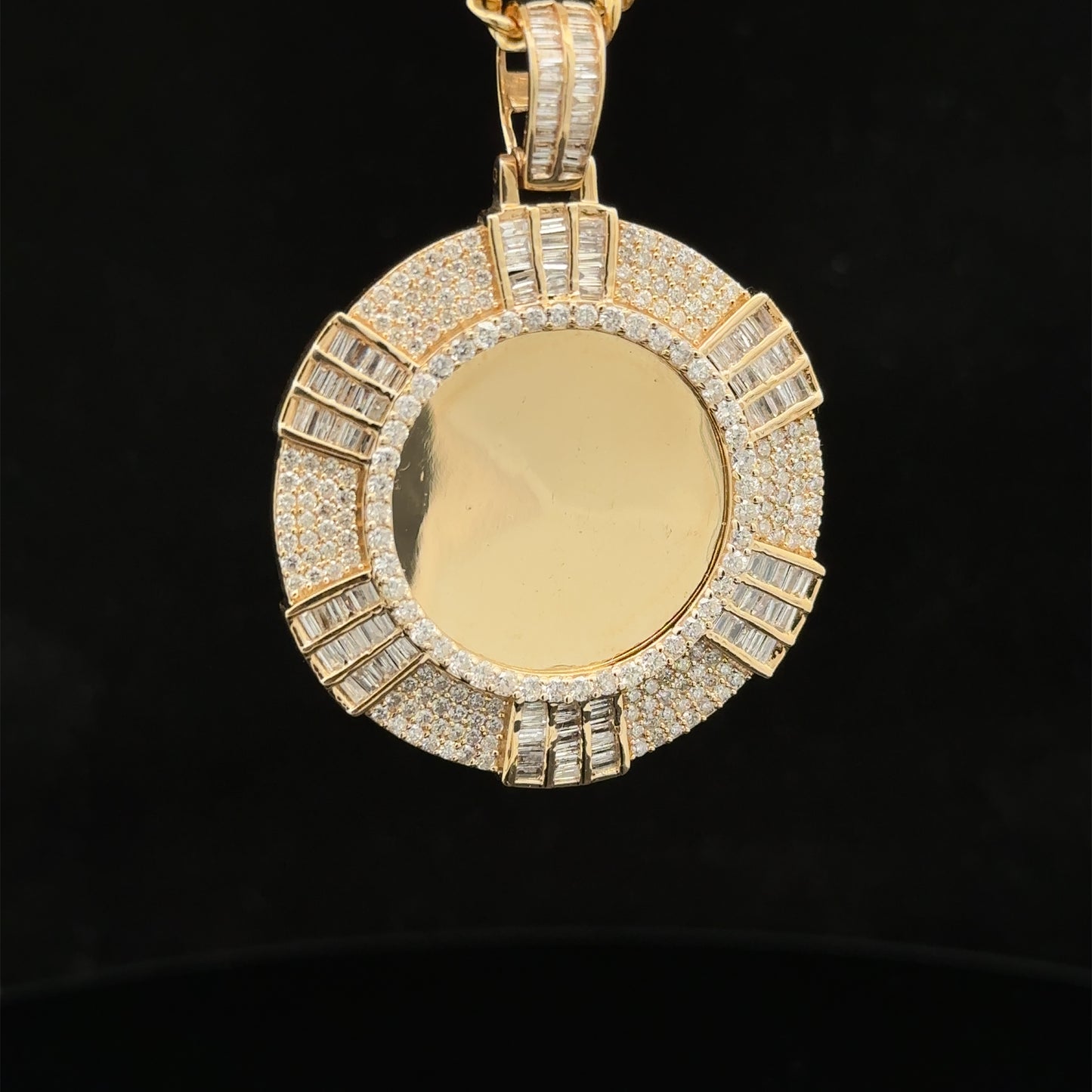 14k yellow gold and diamond Picture Pendant