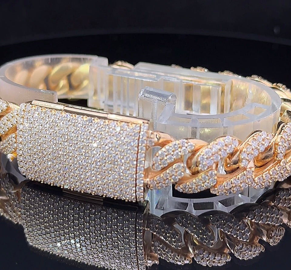 14k yellow gold and diamond Miami Cuban Bracelet