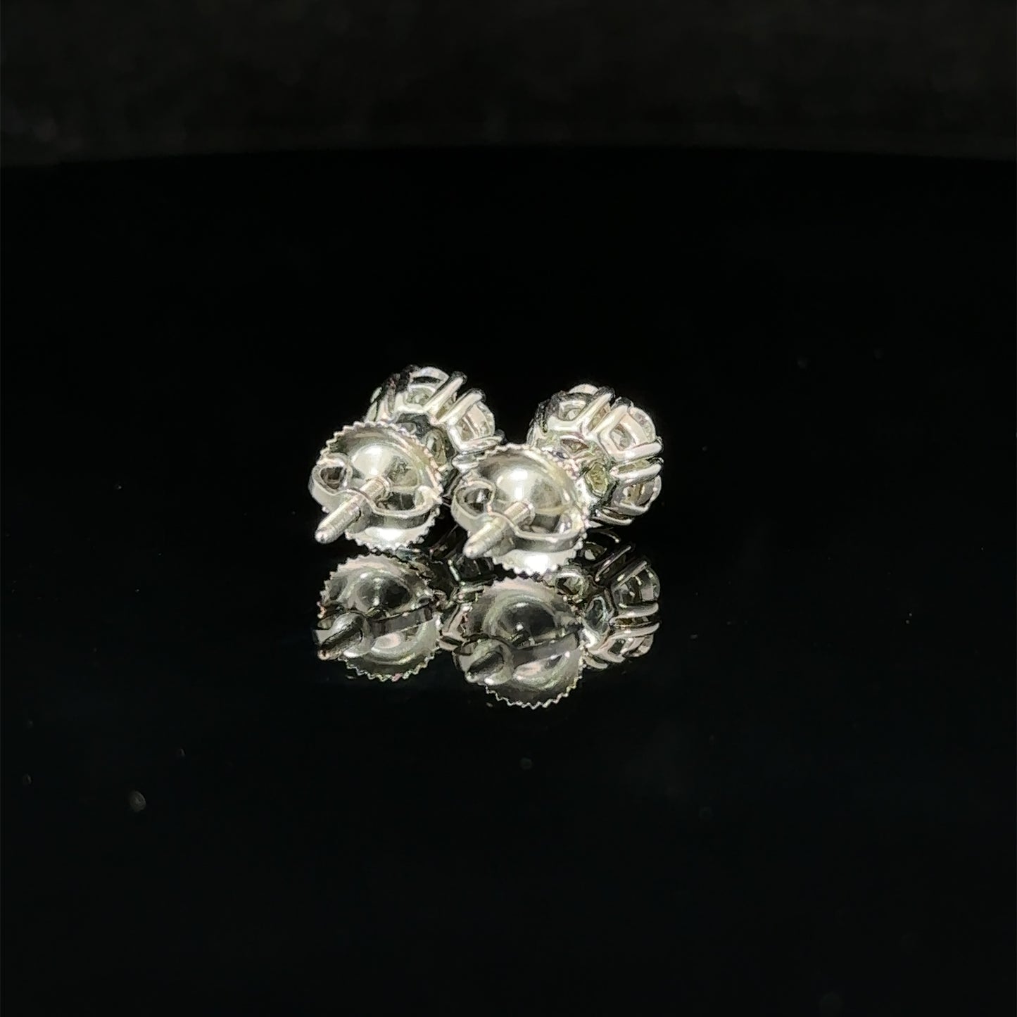 14k white gold and diamond Flower Earrings (5 pointer)