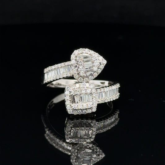 10k white gold and diamond Square & Heart shaped Ring