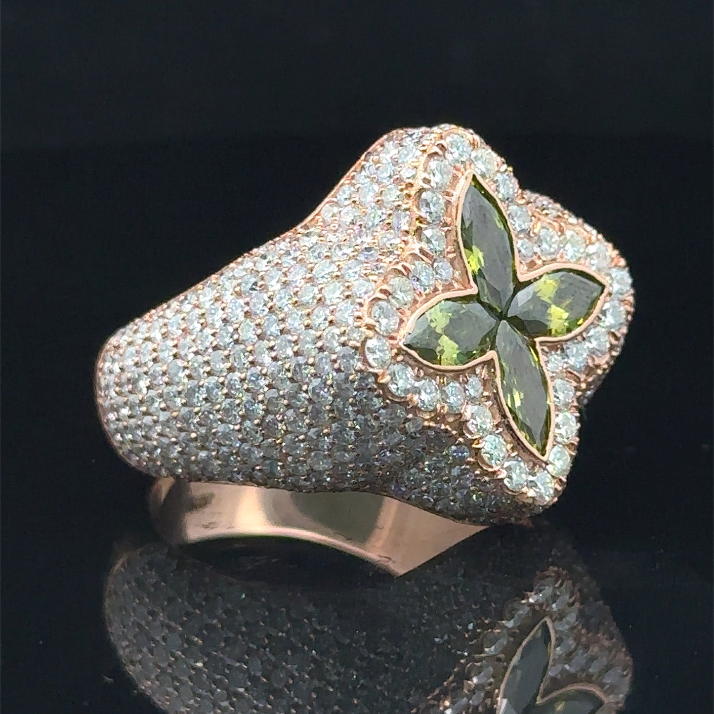 Rose gold and diamond Ring with Green Fancy Cut Colored Stones