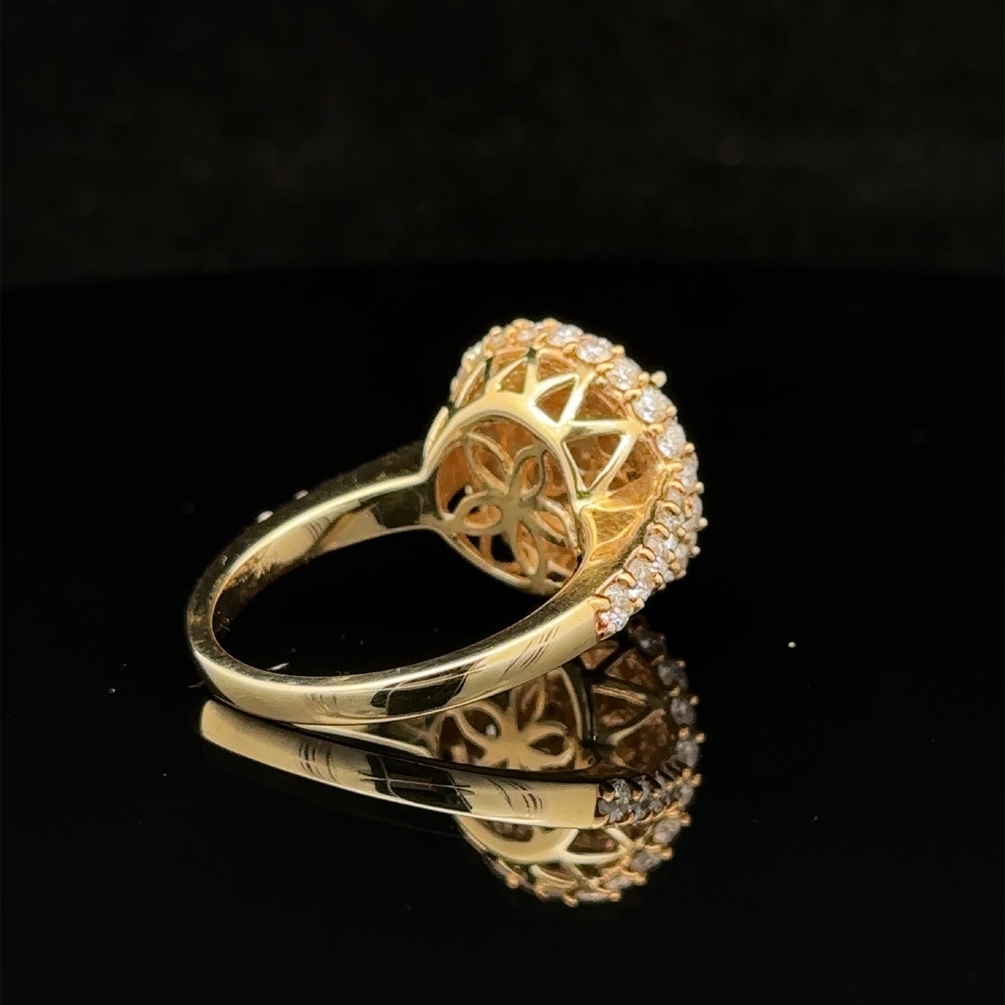 14k yellow gold and diamond Ring