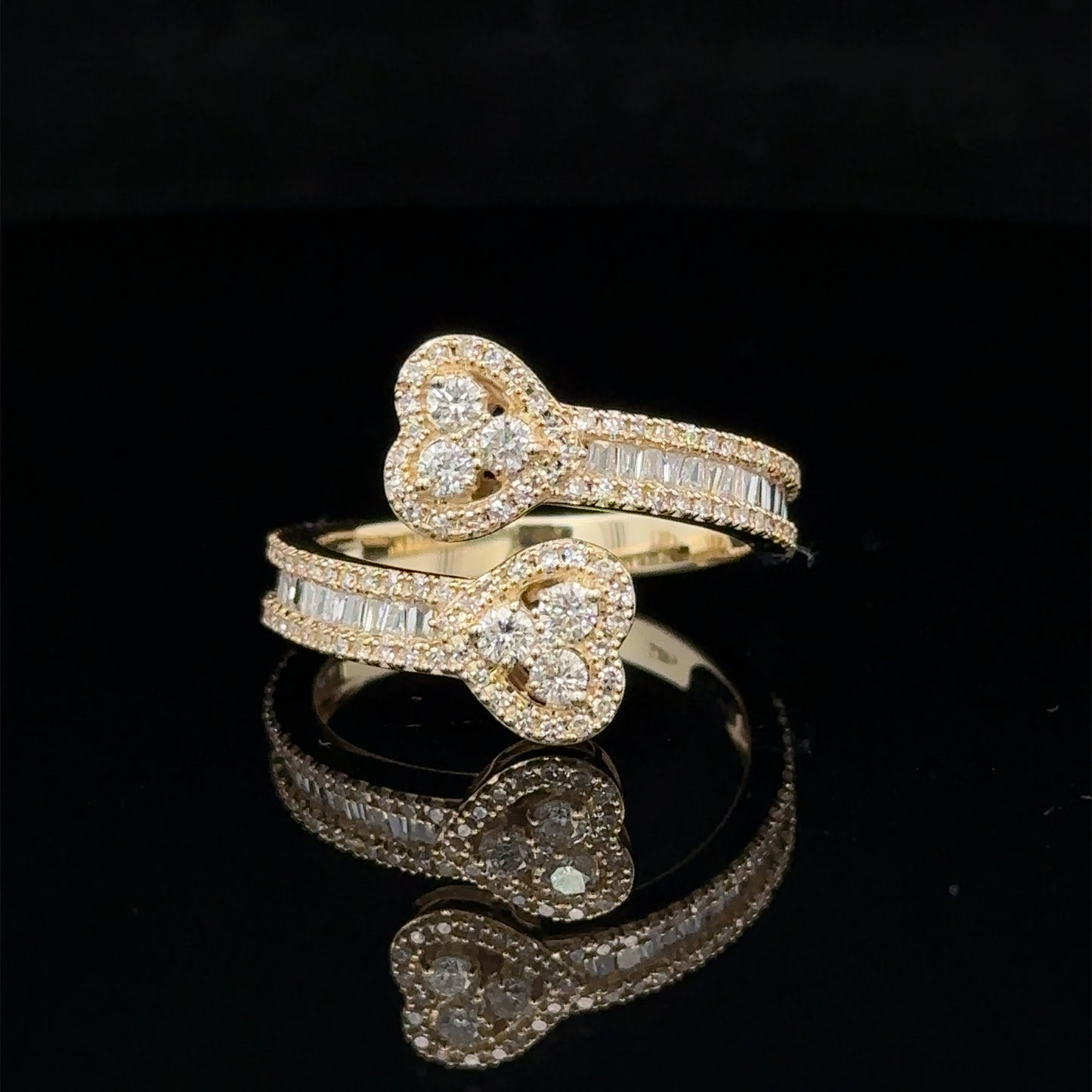 14k yellow gold and diamond Twin Heart shaped Ring