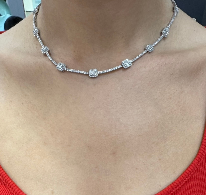 14k white gold and diamond Fancy Necklace