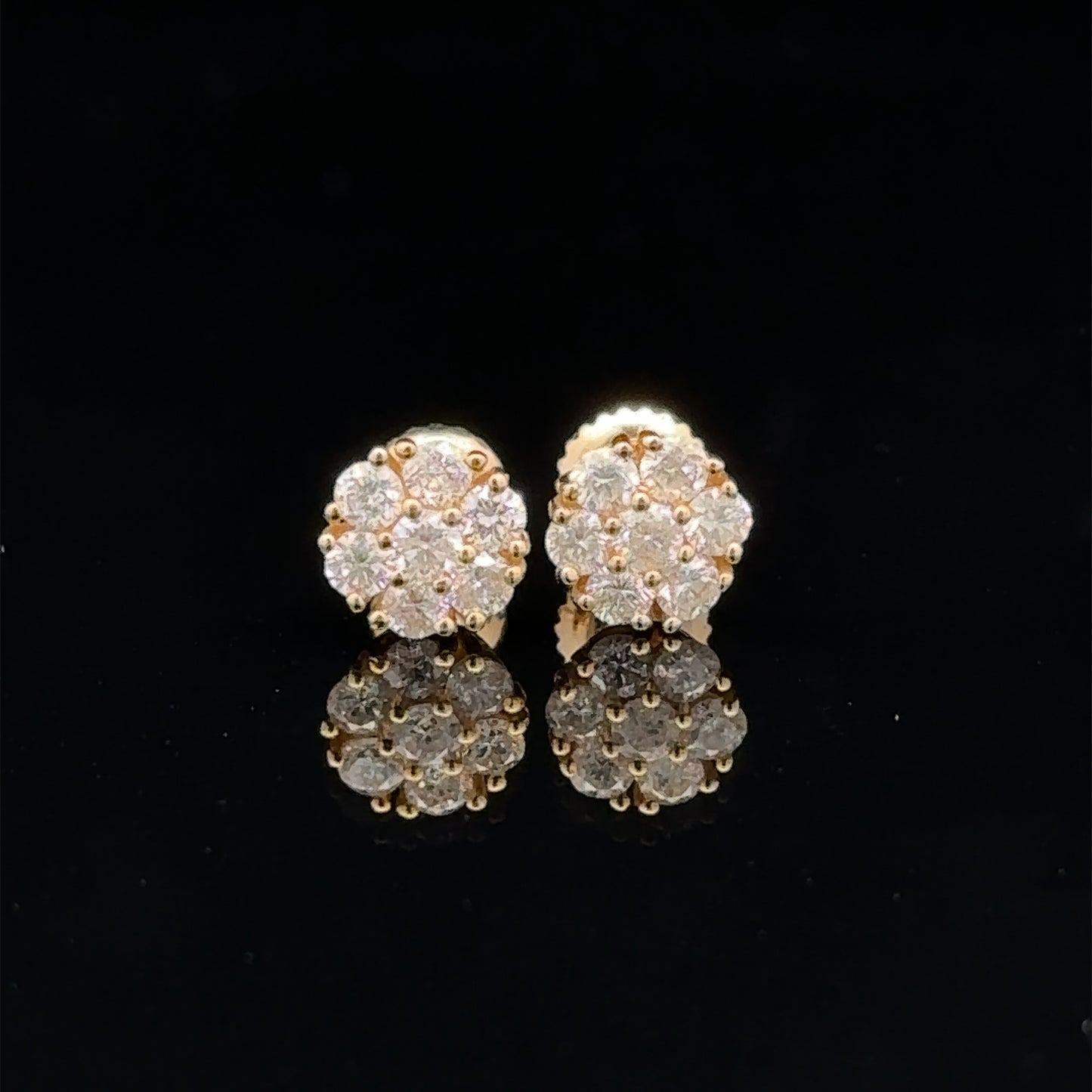 14k yellow gold and diamond flower Earrings (7 pointer)