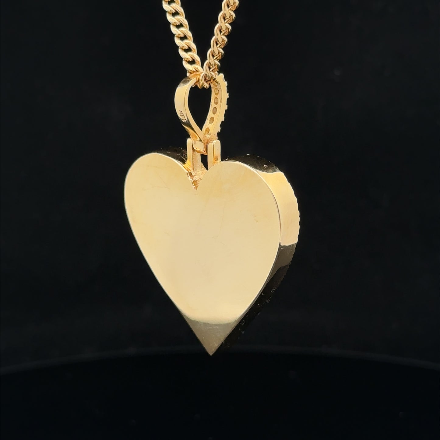 14k yellow gold and diamond Heart Shaped Picture pendant