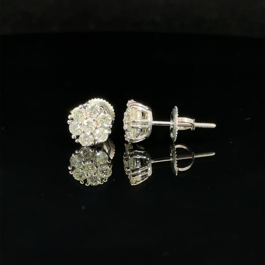 14k white gold and diamond flower Earrings (7 pointer)