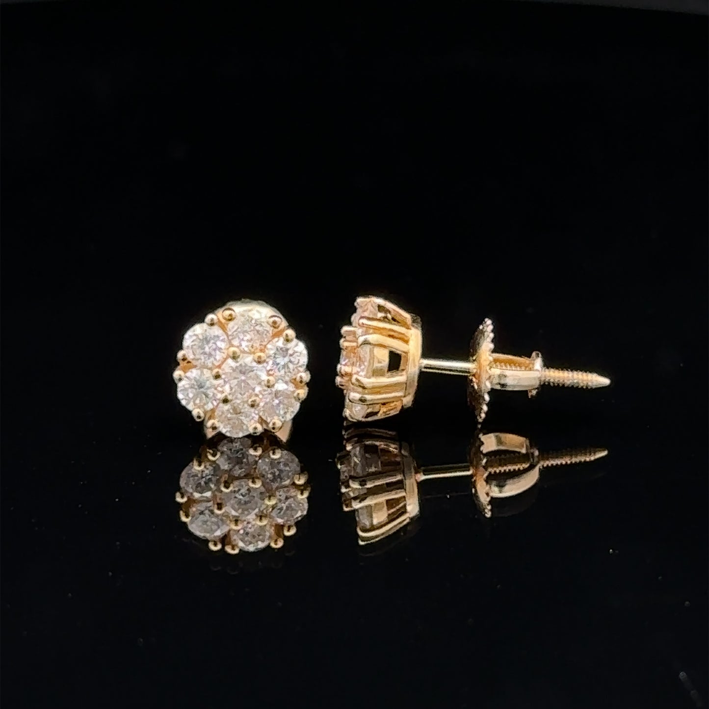 14k yellow gold and diamond flower Earrings (7 pointer)