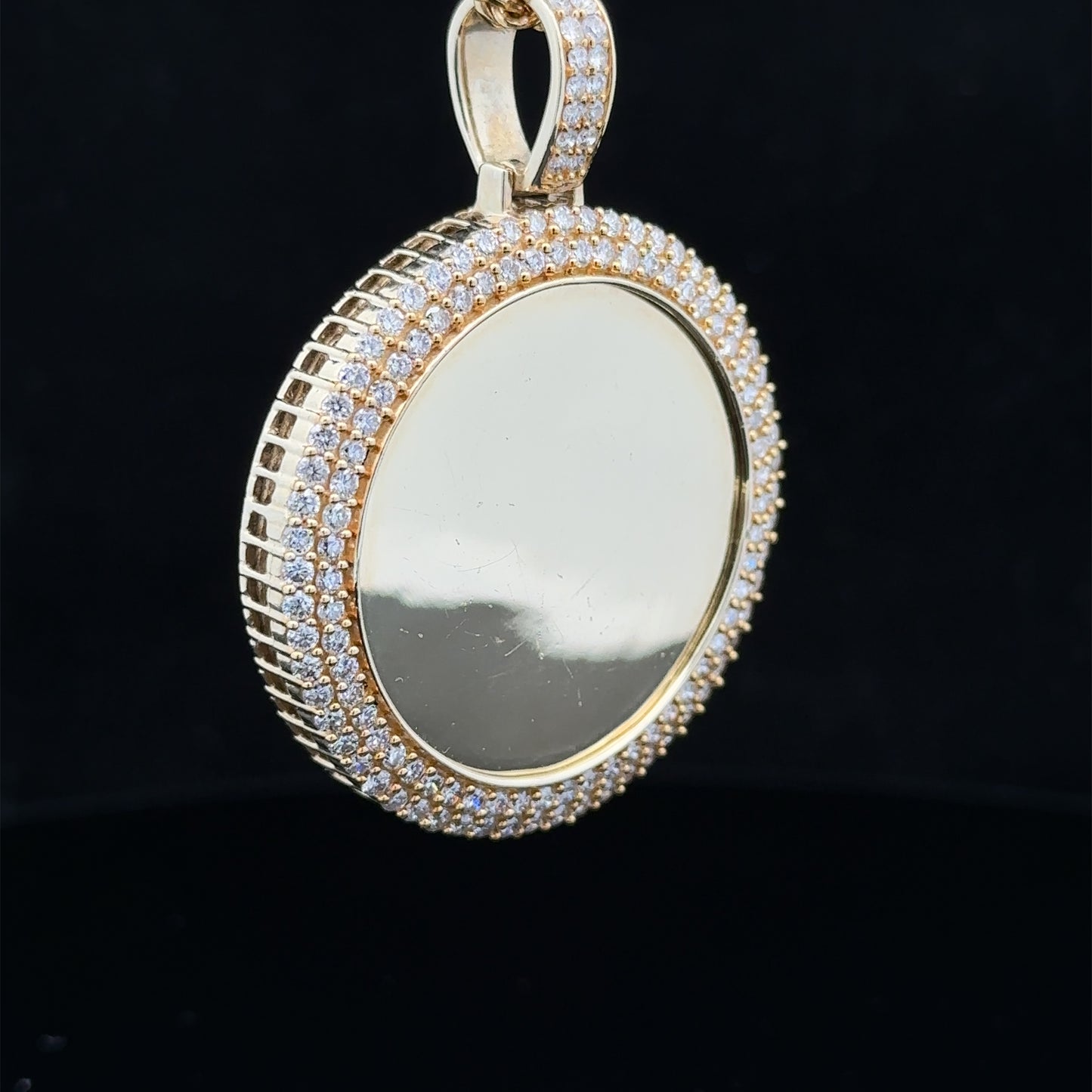 14k yellow gold and diamond Picture Pendant