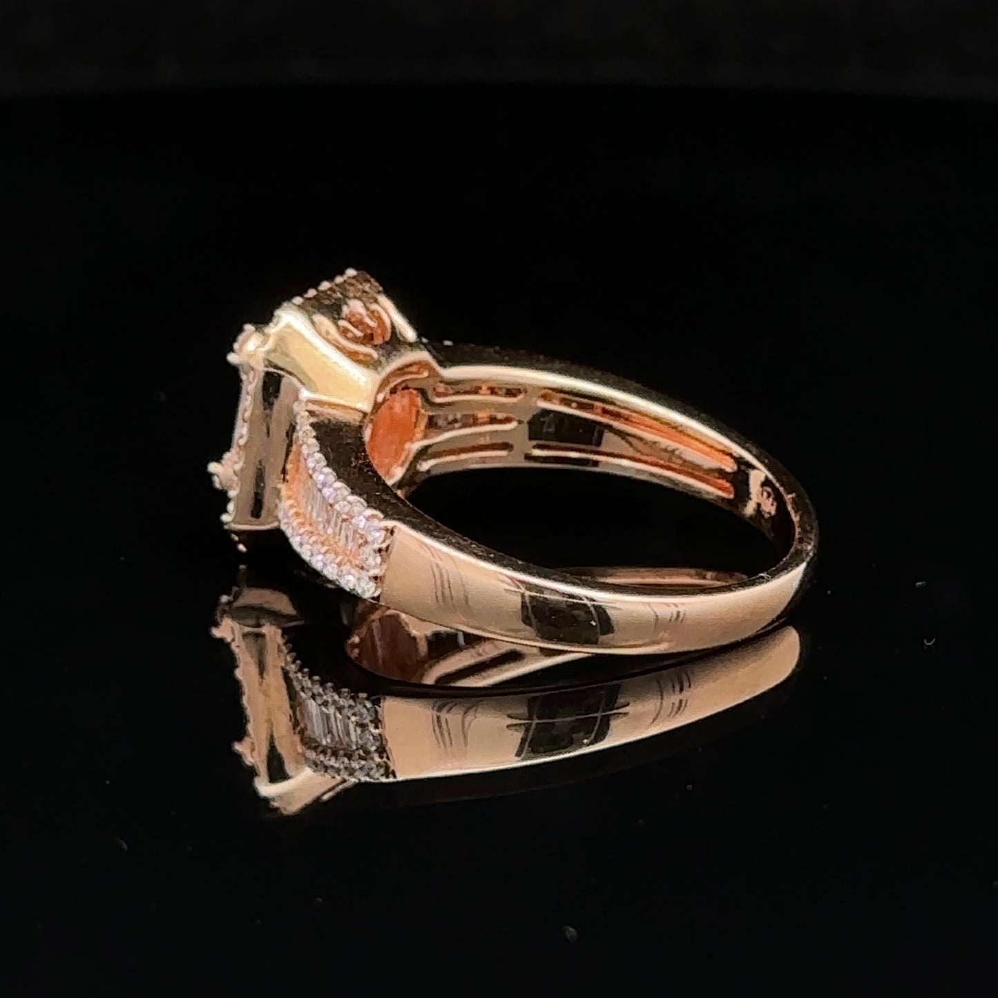 18k rose gold Fancy Ring with Baguette and Round Diamonds ( download photos)