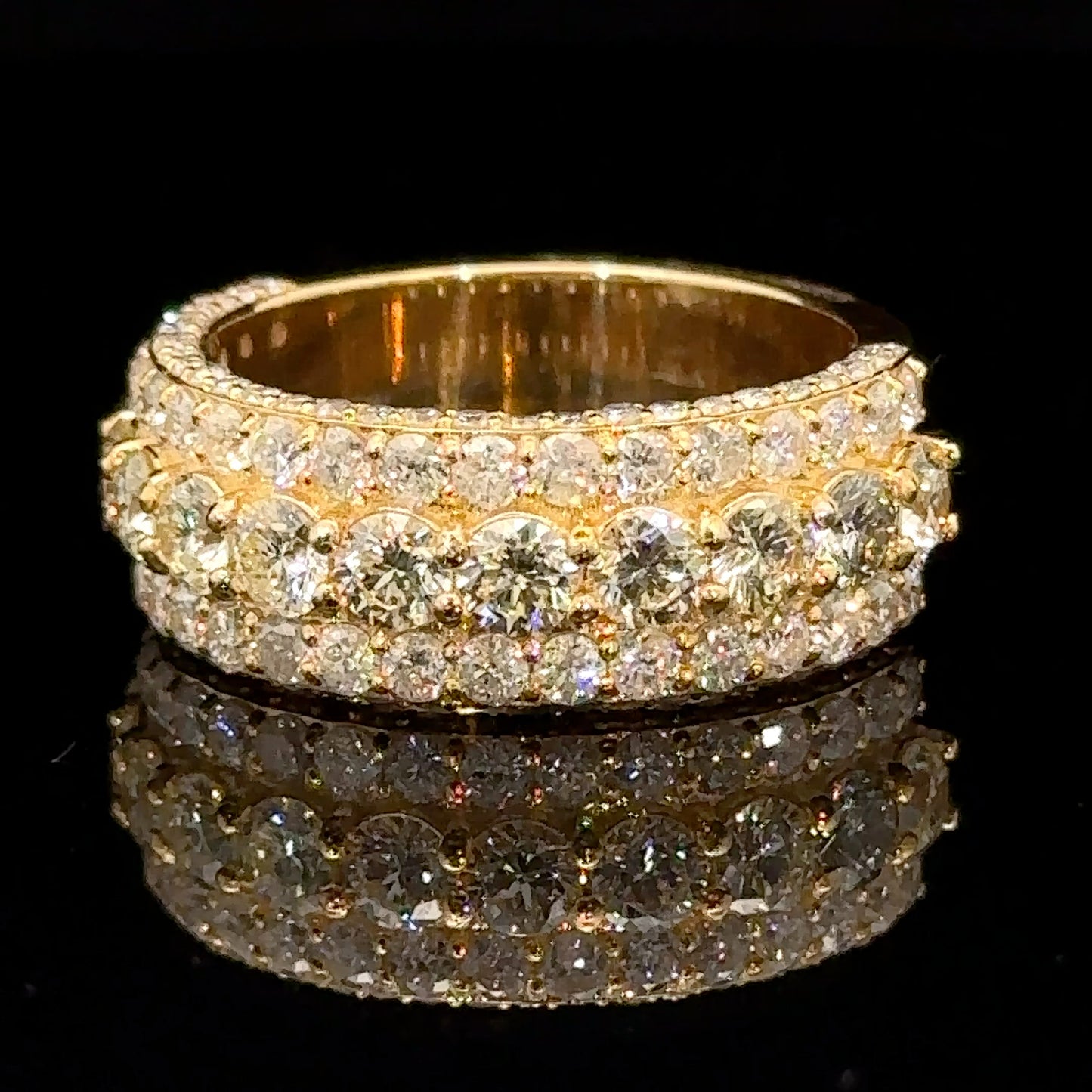 14k yellow gold and diamond Band