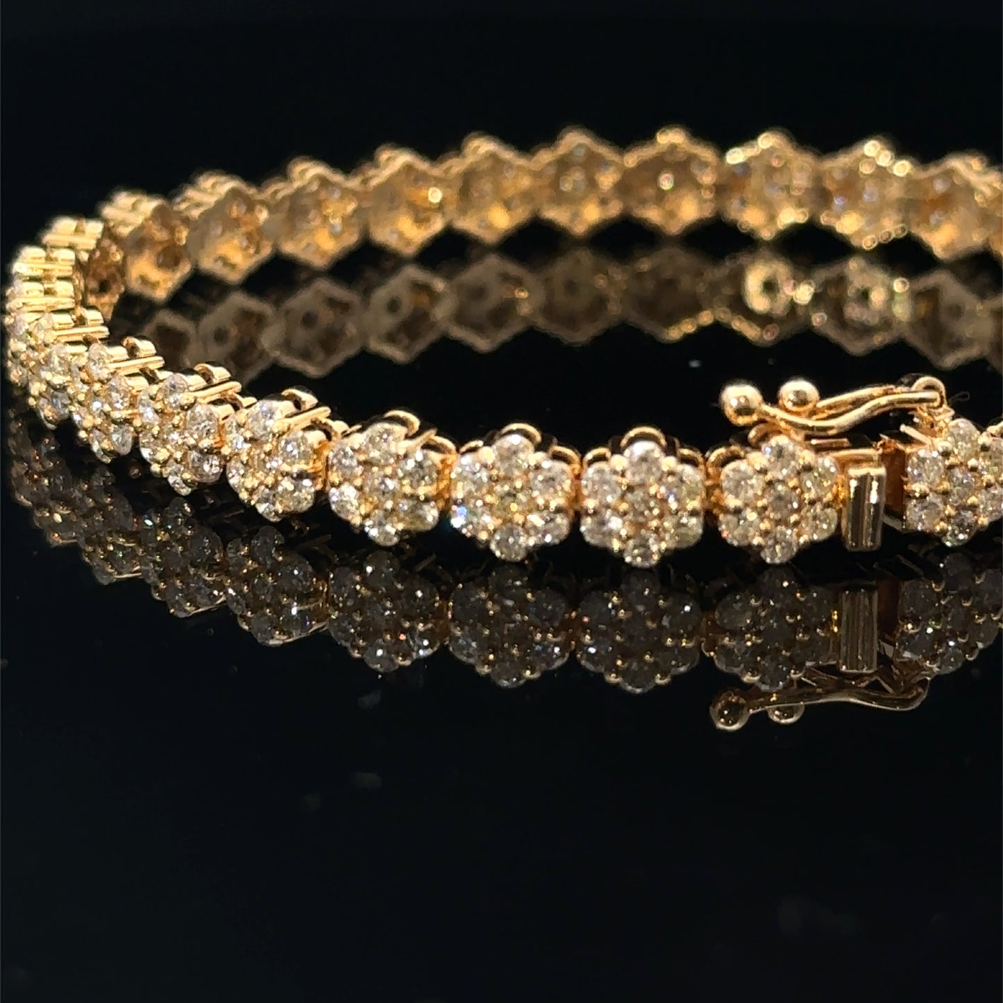 14k Yellow Gold 5.60ct Diamond Bracelet