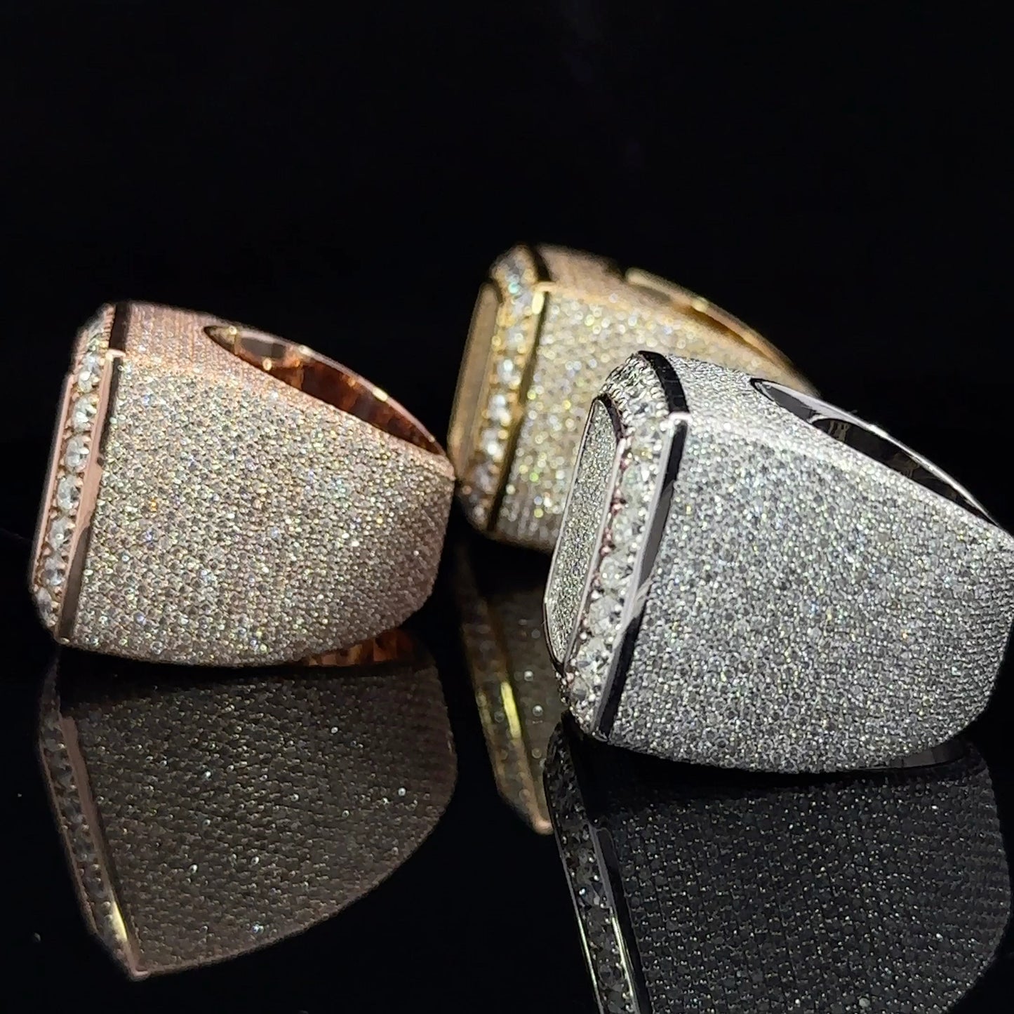 14k white gold and diamond Men`s Ring
