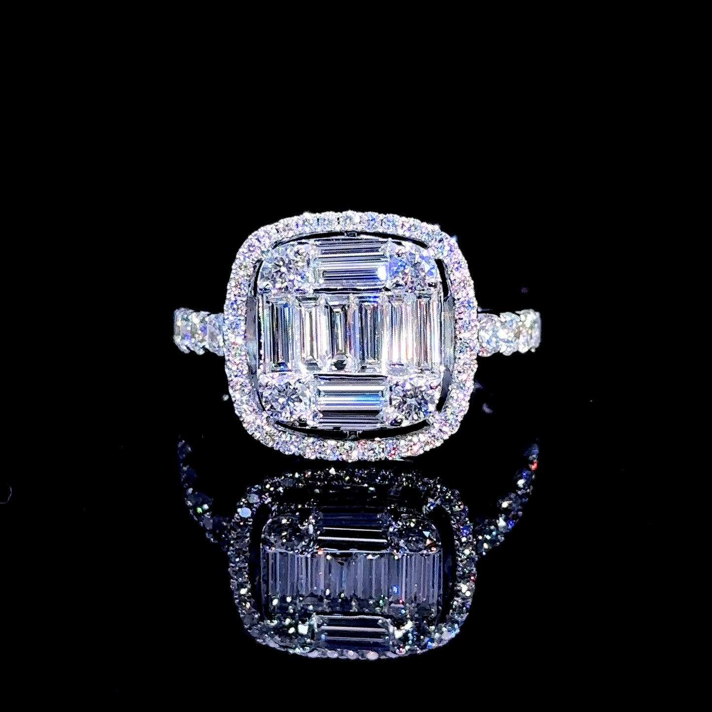 18k white gold and diamond  Ring