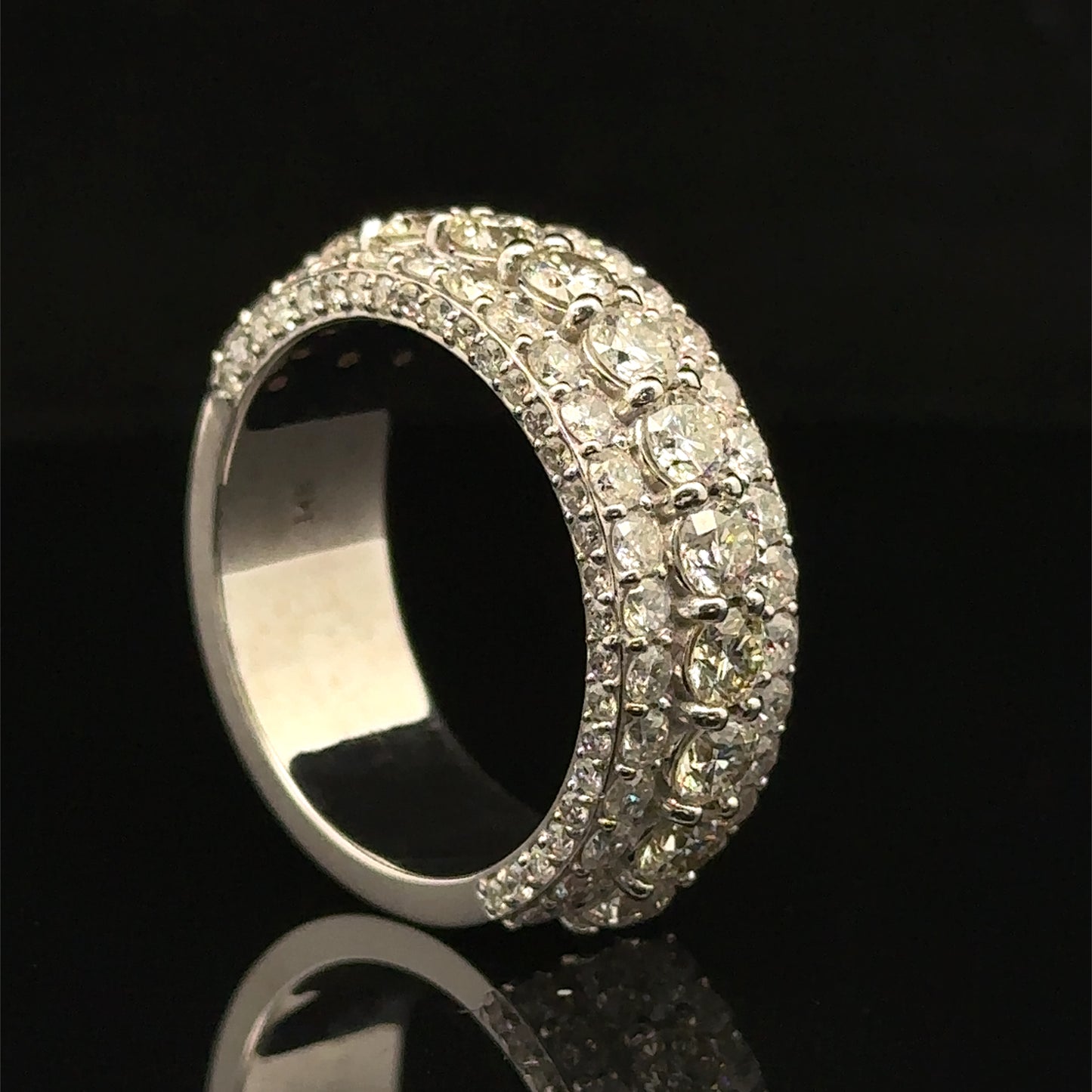 14k white gold and diamond Band