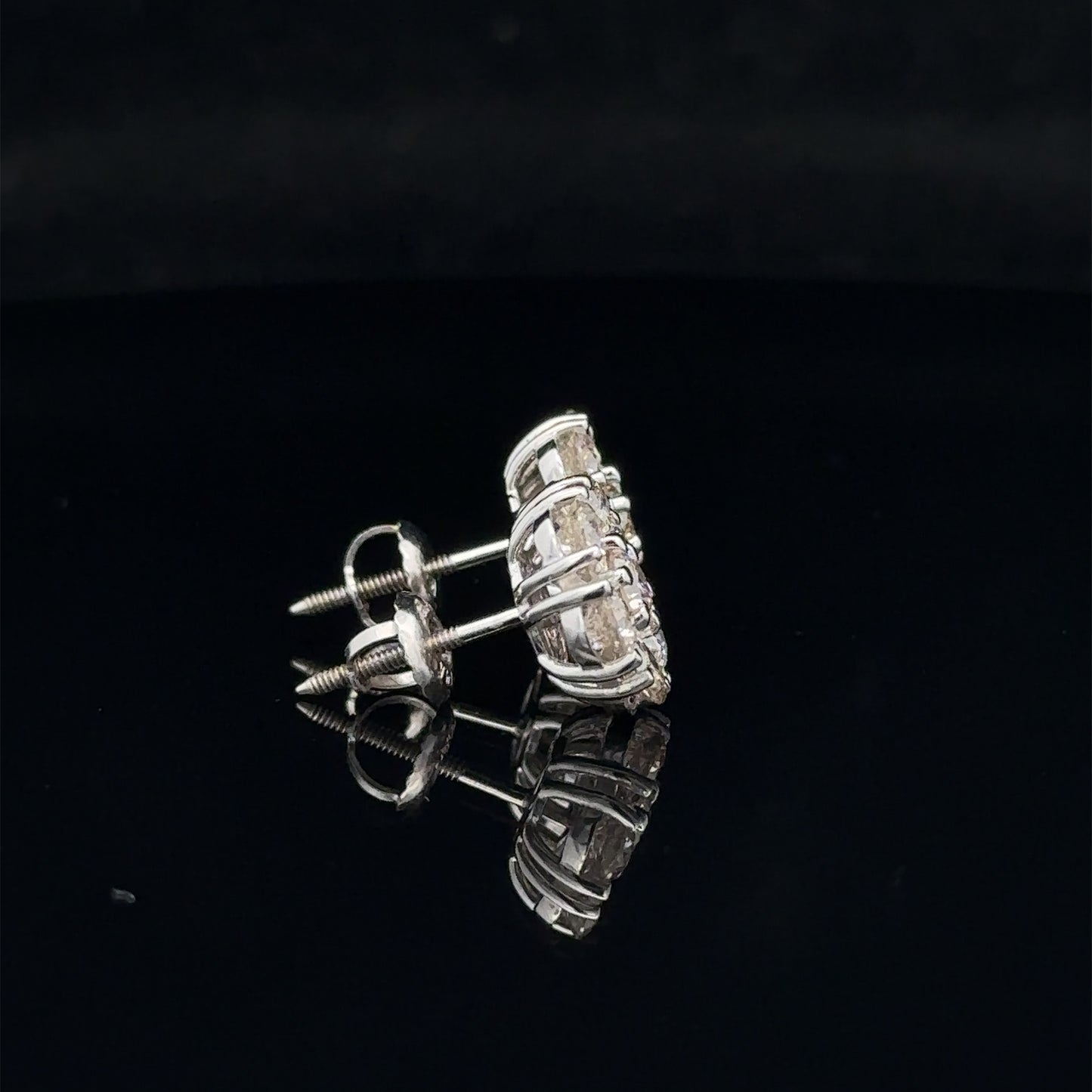 14k white gold and diamond Earrings (20 pointer)