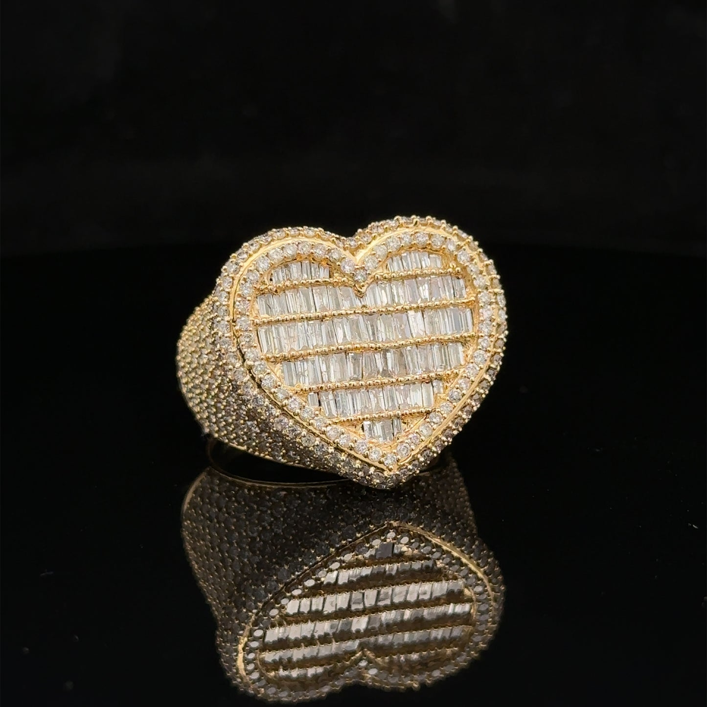 14k yellow gold and diamond Heart Ring