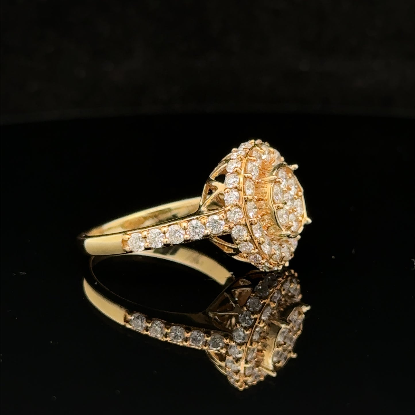 14k yellow gold and diamond Ring