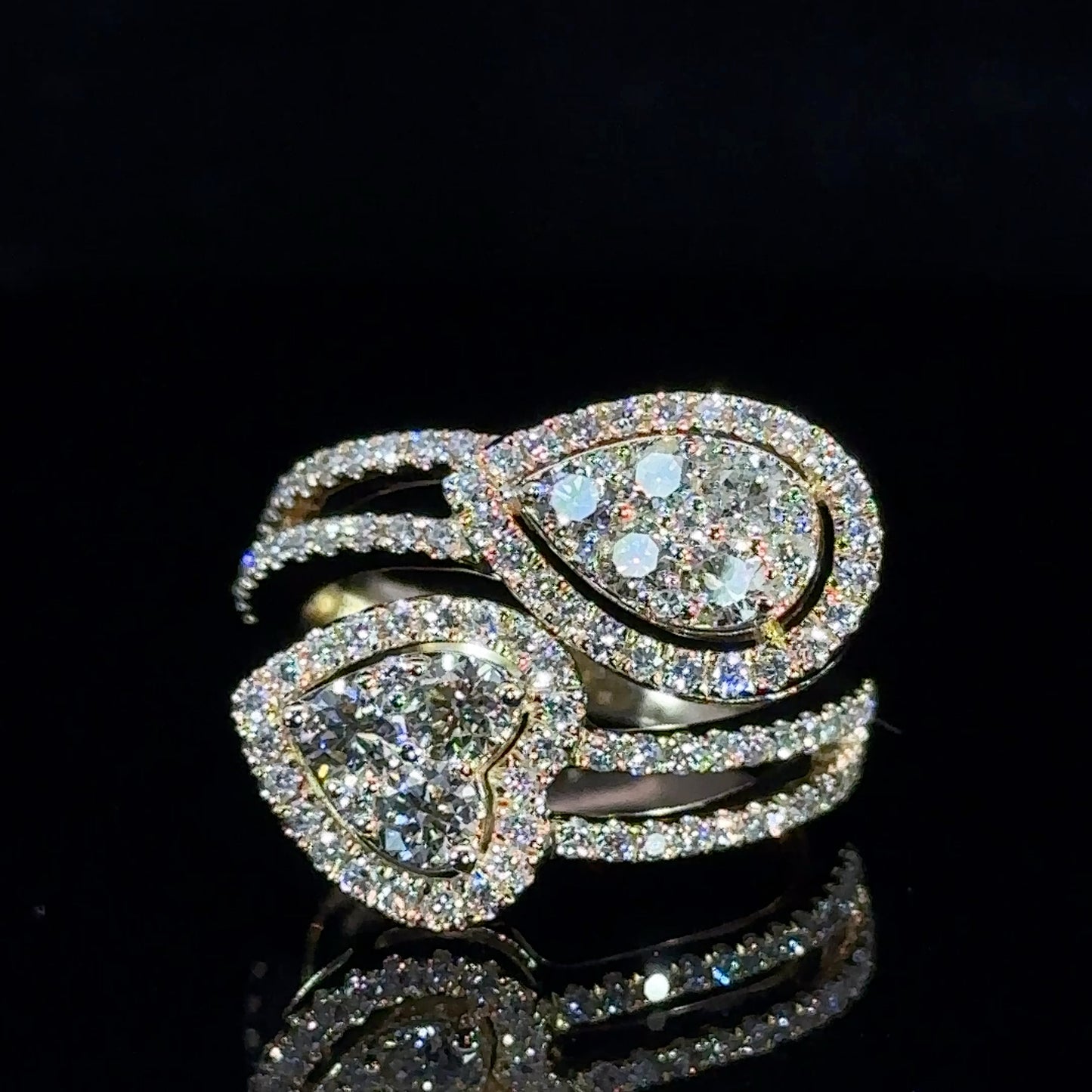 14k Yellow gold and diamond Ring