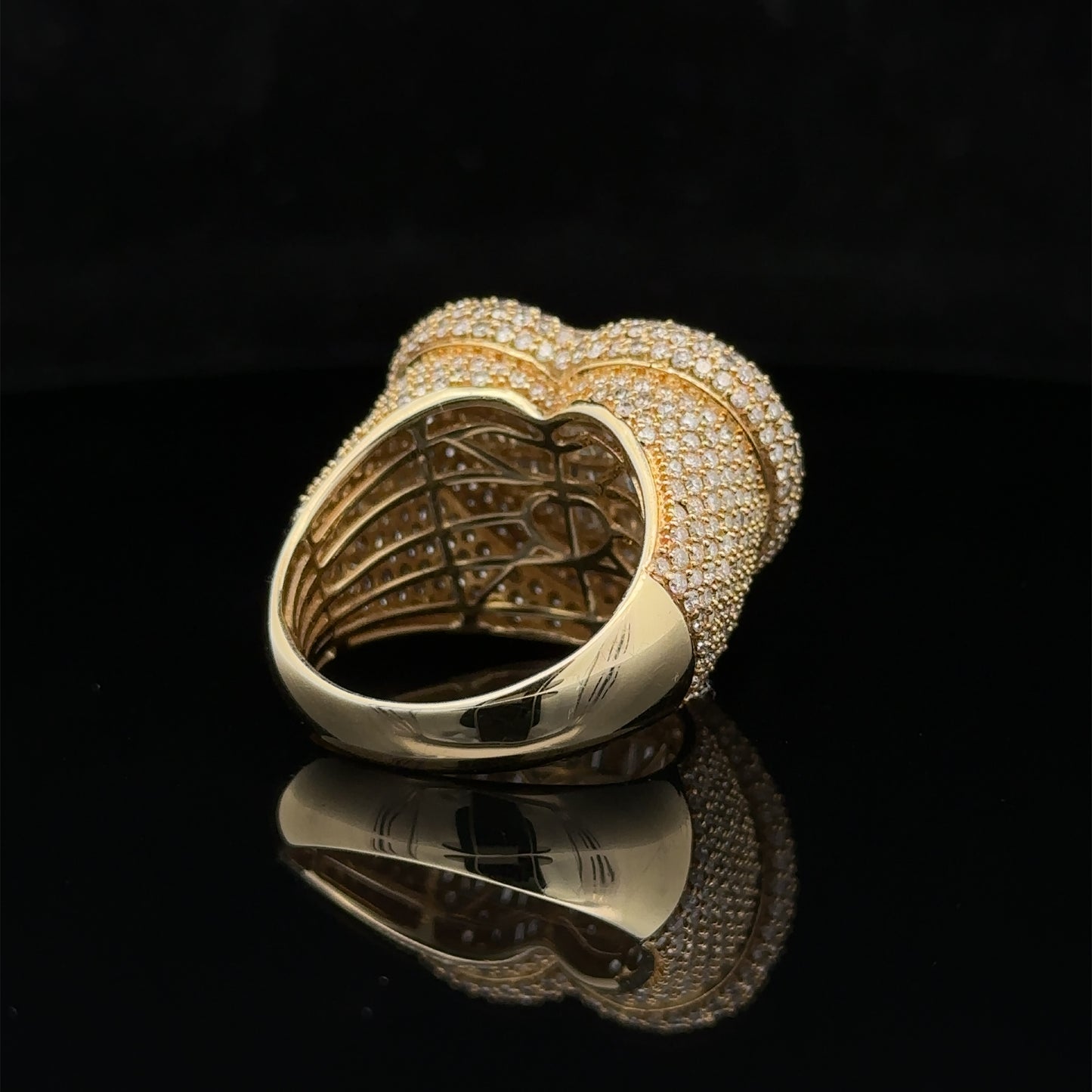 14k yellow gold and diamond Heart Ring