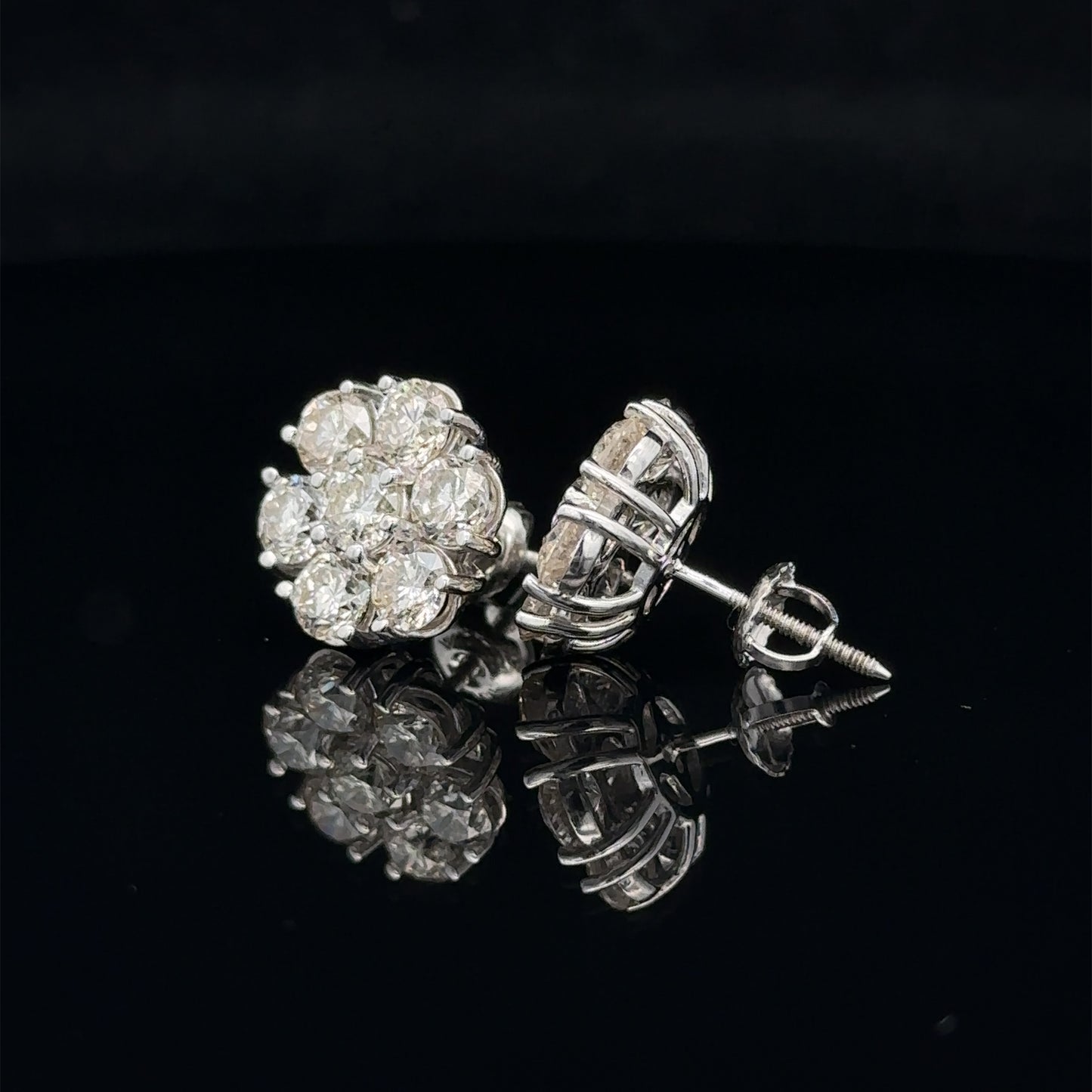 14k white gold and diamond Earrings (30 pointer)