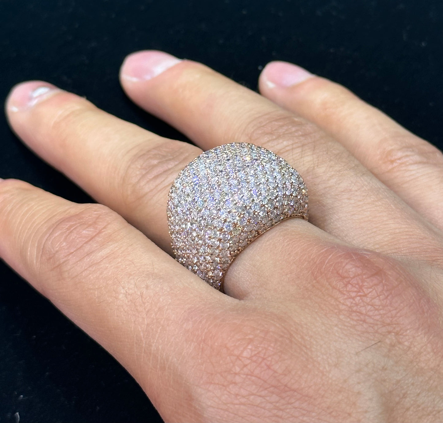 14k rose gold and diamond Men`s Ring with Round Diamonds